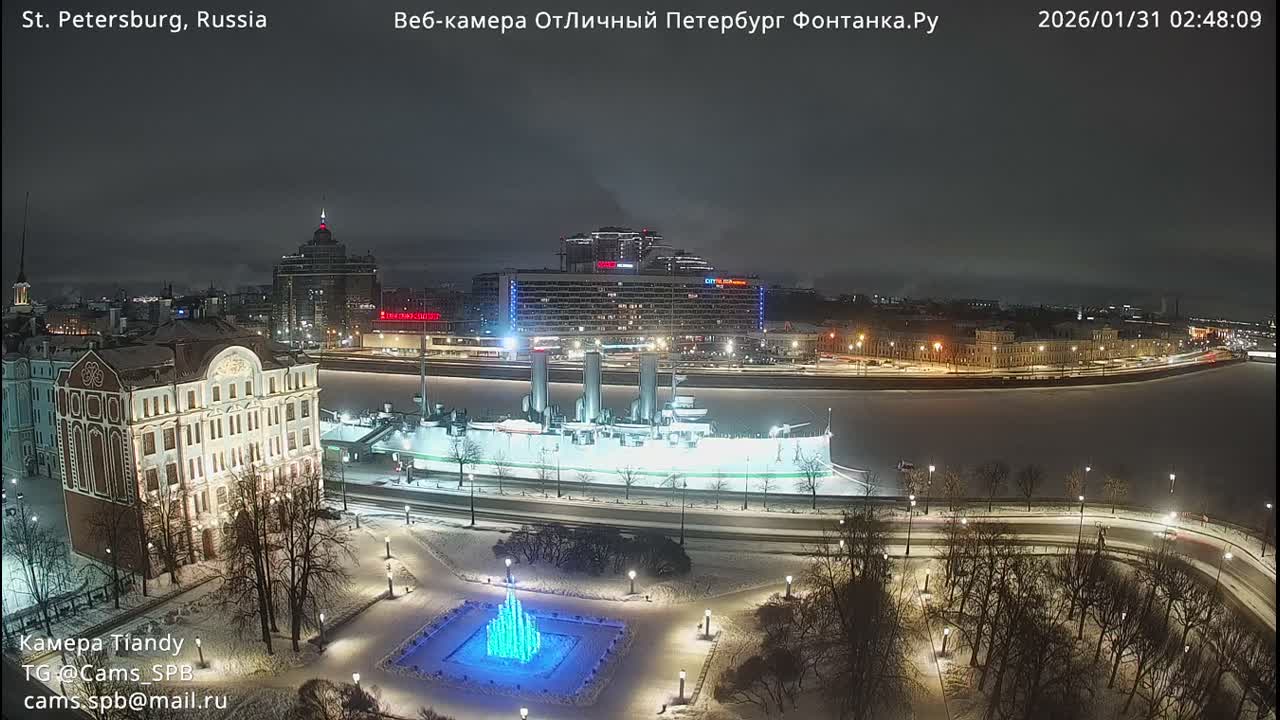 Reka Neva River Shipspotting Live Cam - Dvortsovy, Tsentralny, Saint Petersburg, Northwestern (Severo-Zapadnyy), Russia