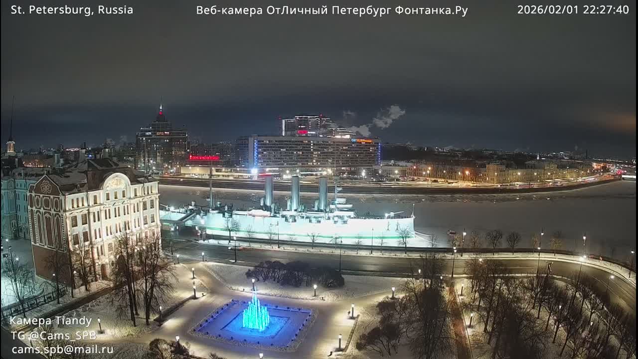 Reka Neva River Shipspotting Live Cam - Dvortsovy, Tsentralny, Saint Petersburg, Northwestern (Severo-Zapadnyy), Russia