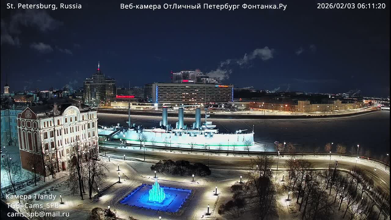 Reka Neva River Shipspotting Live Cam - Dvortsovy, Tsentralny, Saint Petersburg, Northwestern (Severo-Zapadnyy), Russia