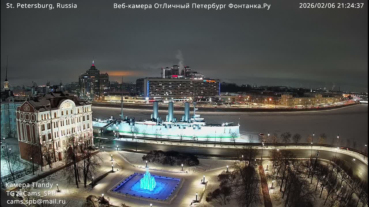 Reka Neva River Shipspotting Live Cam - Dvortsovy, Tsentralny, Saint Petersburg, Northwestern (Severo-Zapadnyy), Russia