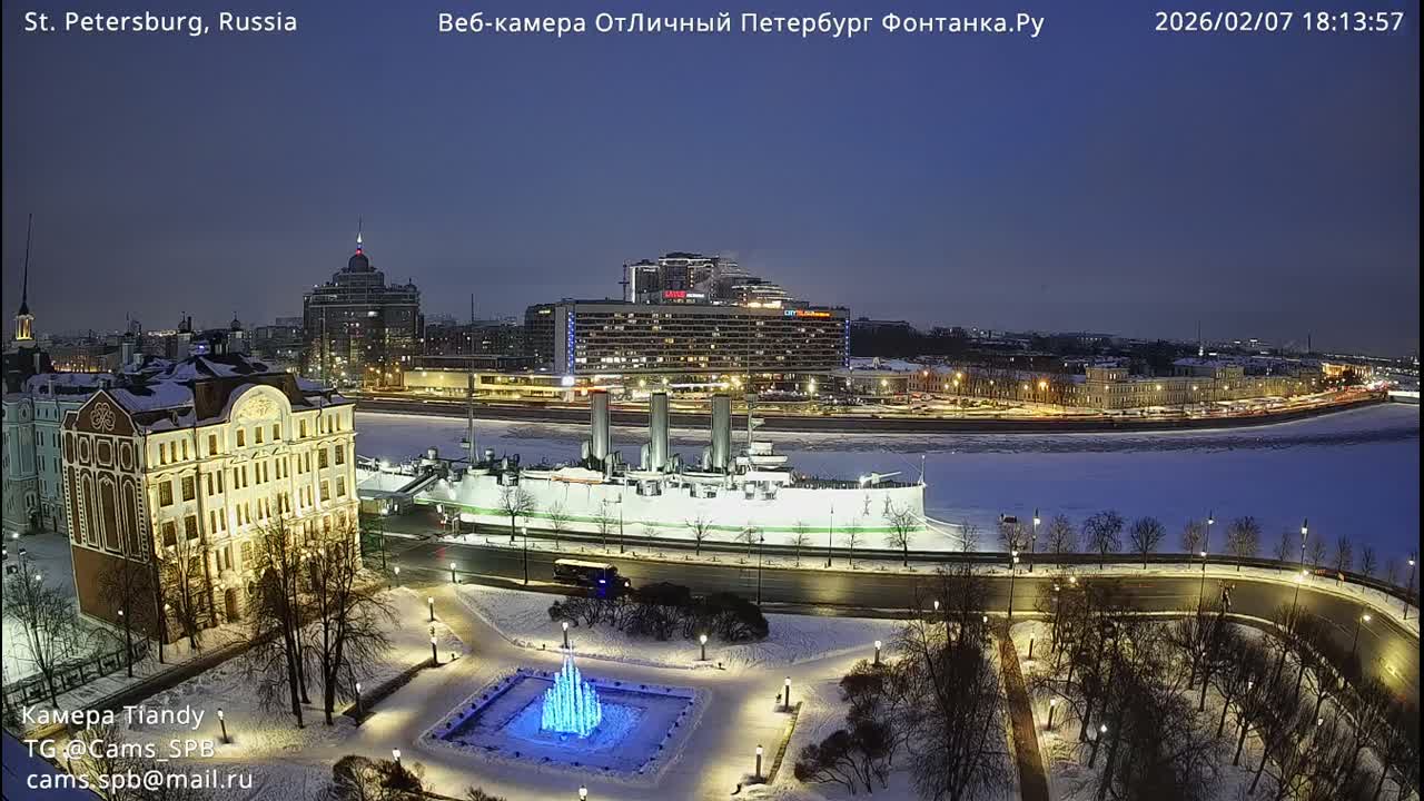 Reka Neva River Shipspotting Live Cam - Dvortsovy, Tsentralny, Saint Petersburg, Northwestern (Severo-Zapadnyy), Russia