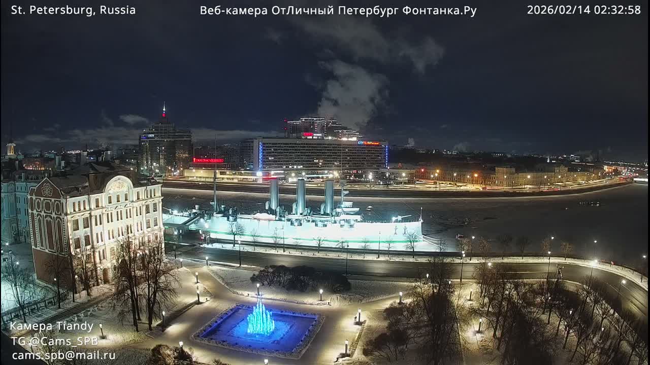 Reka Neva River Shipspotting Live Cam - Dvortsovy, Tsentralny, Saint Petersburg, Northwestern (Severo-Zapadnyy), Russia