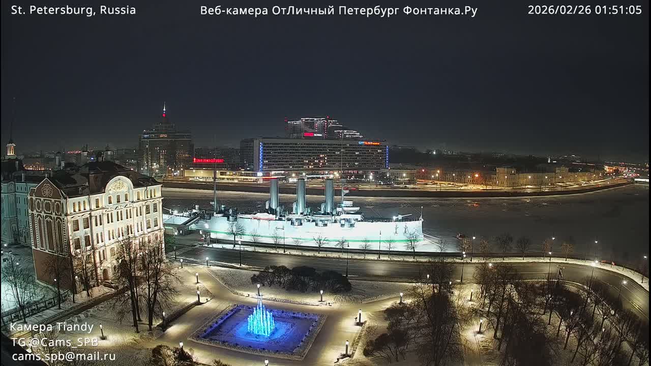 Reka Neva River Shipspotting Live Cam - Dvortsovy, Tsentralny, Saint Petersburg, Northwestern (Severo-Zapadnyy), Russia
