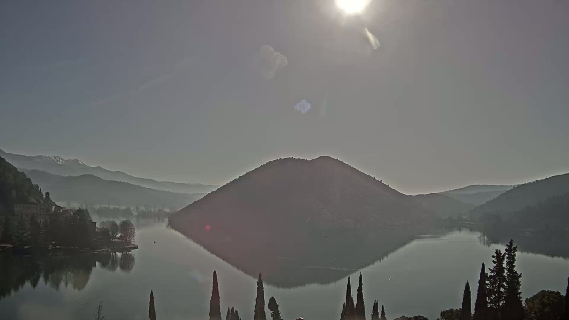 Lago di Piediluco Lake Live Cam - Terni, Umbria, Italy