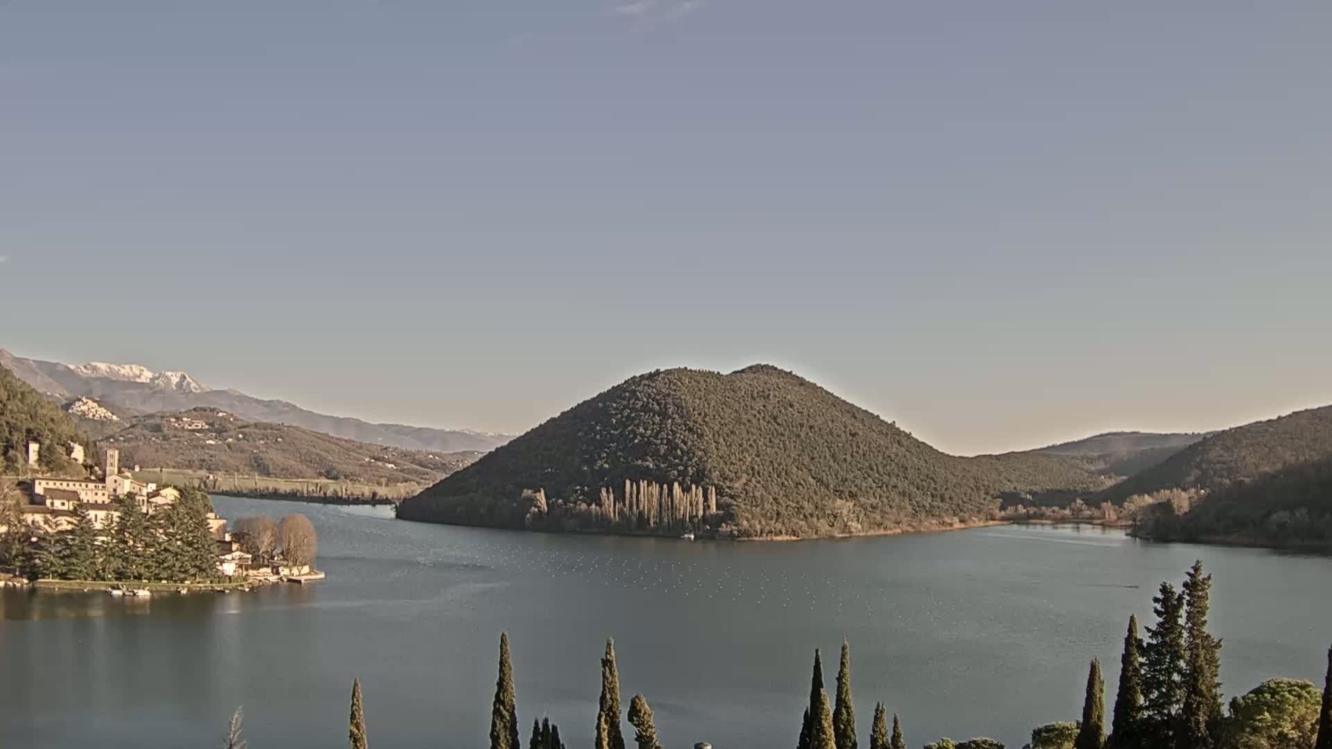 Lago di Piediluco Lake Live Cam - Terni, Umbria, Italy
