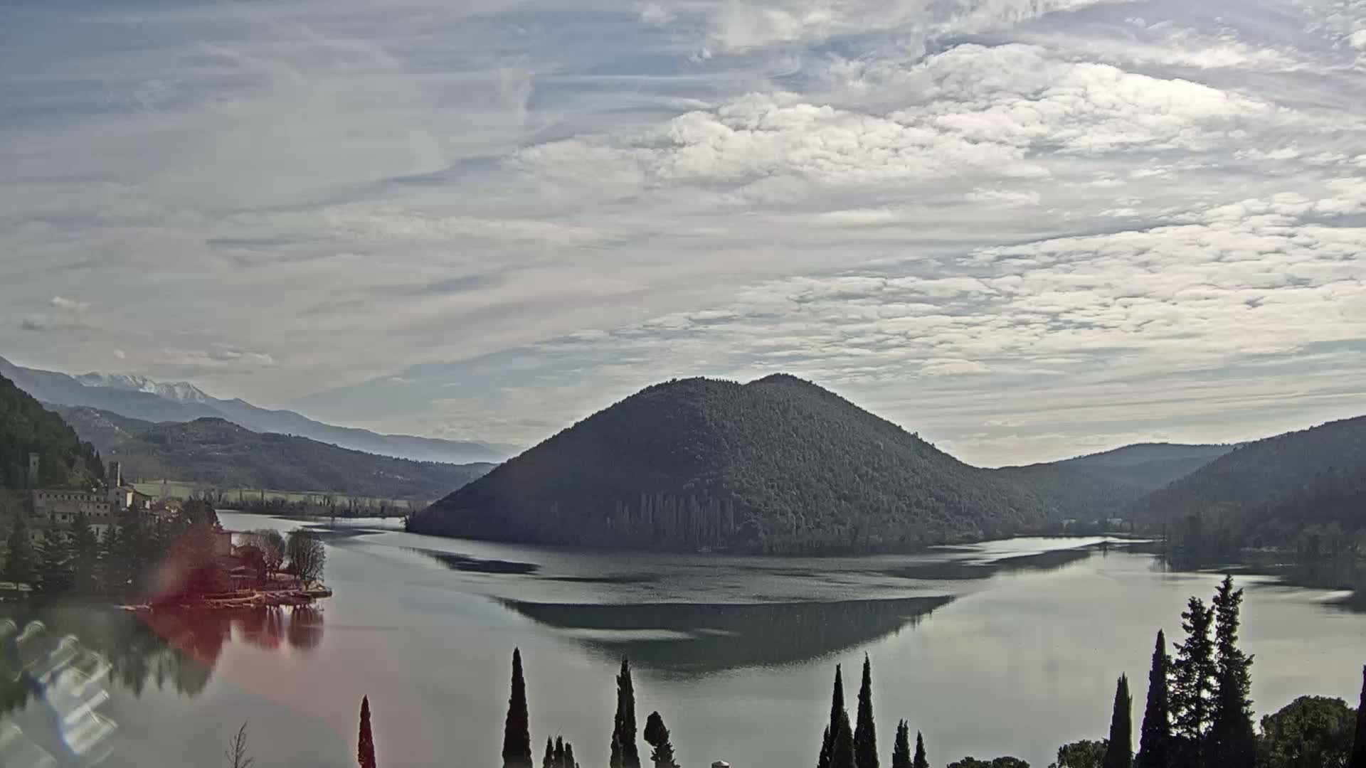Lago di Piediluco Lake Live Cam - Terni, Umbria, Italy