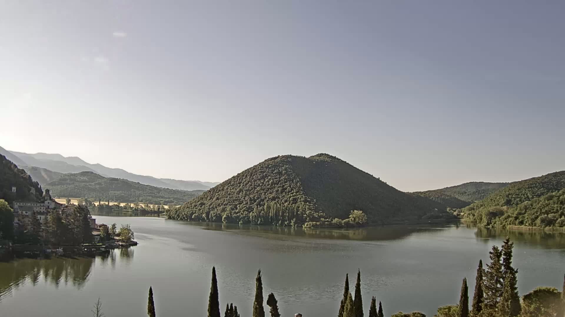 Lago di Piediluco Lake Live Cam - Terni, Umbria, Italy