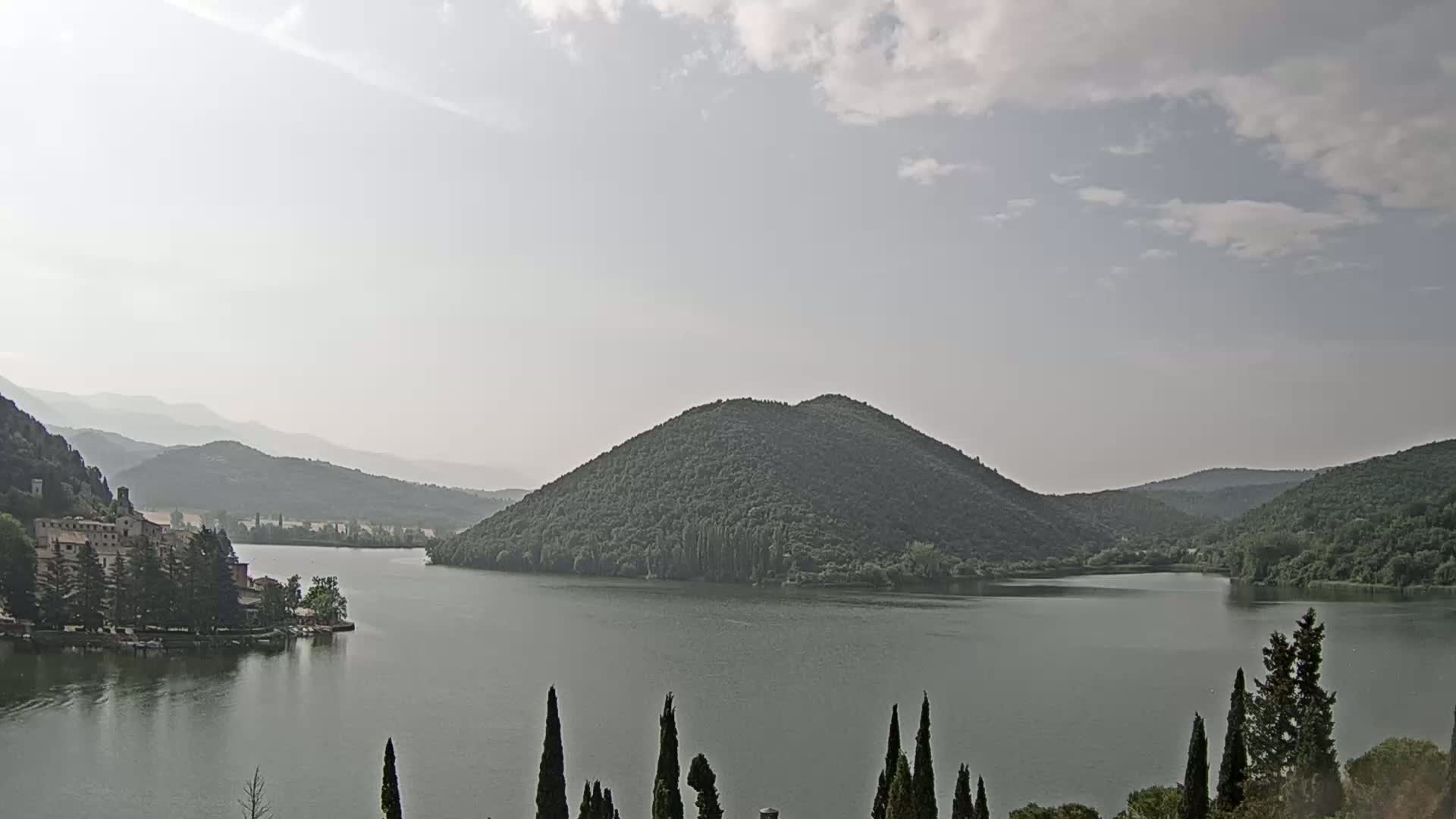 Lago di Piediluco Lake Live Cam - Terni, Umbria, Italy