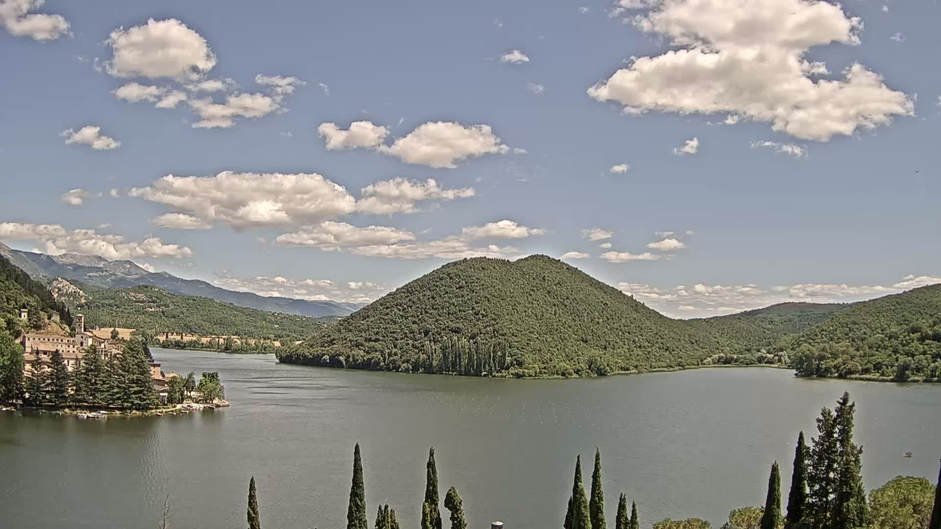 Lago di Piediluco Lake Live Cam - Terni, Umbria, Italy