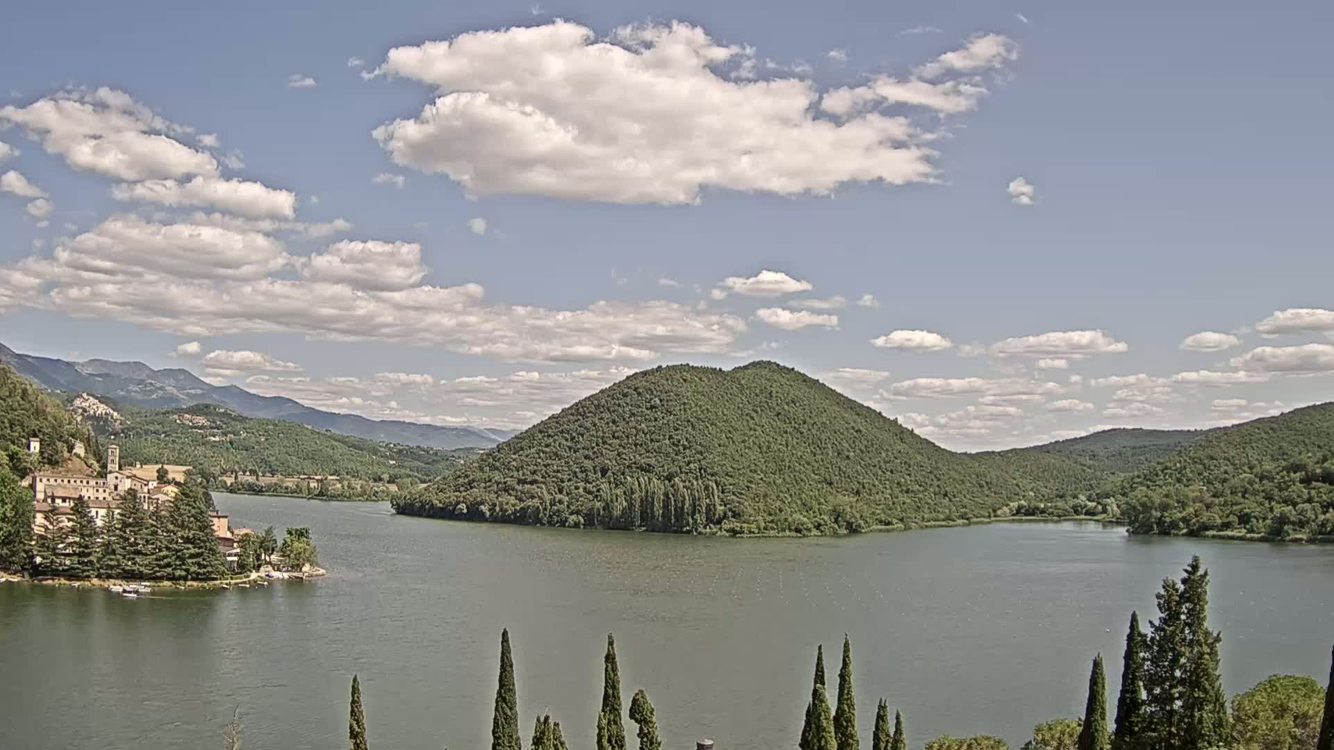 Lago di Piediluco Lake Live Cam - Terni, Umbria, Italy