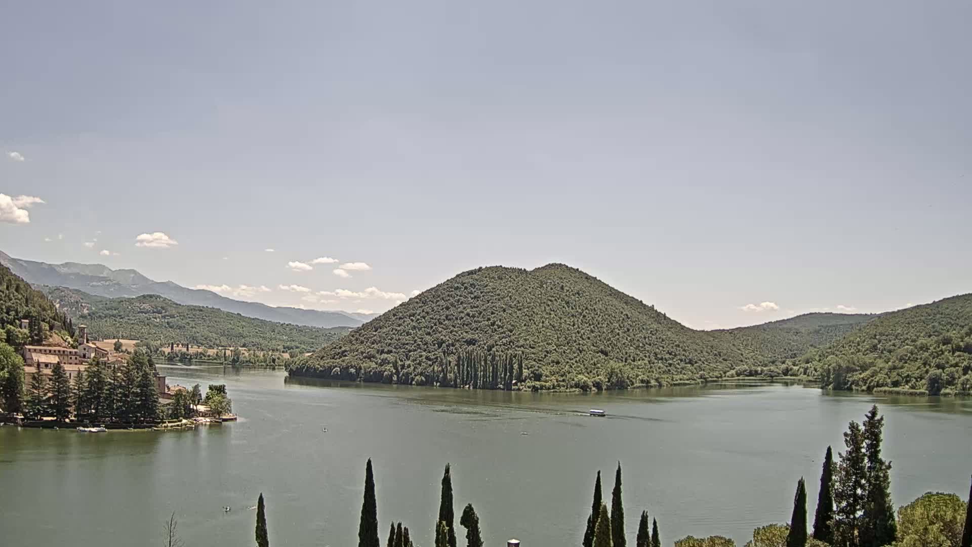 Lago di Piediluco Lake Live Cam - Terni, Umbria, Italy