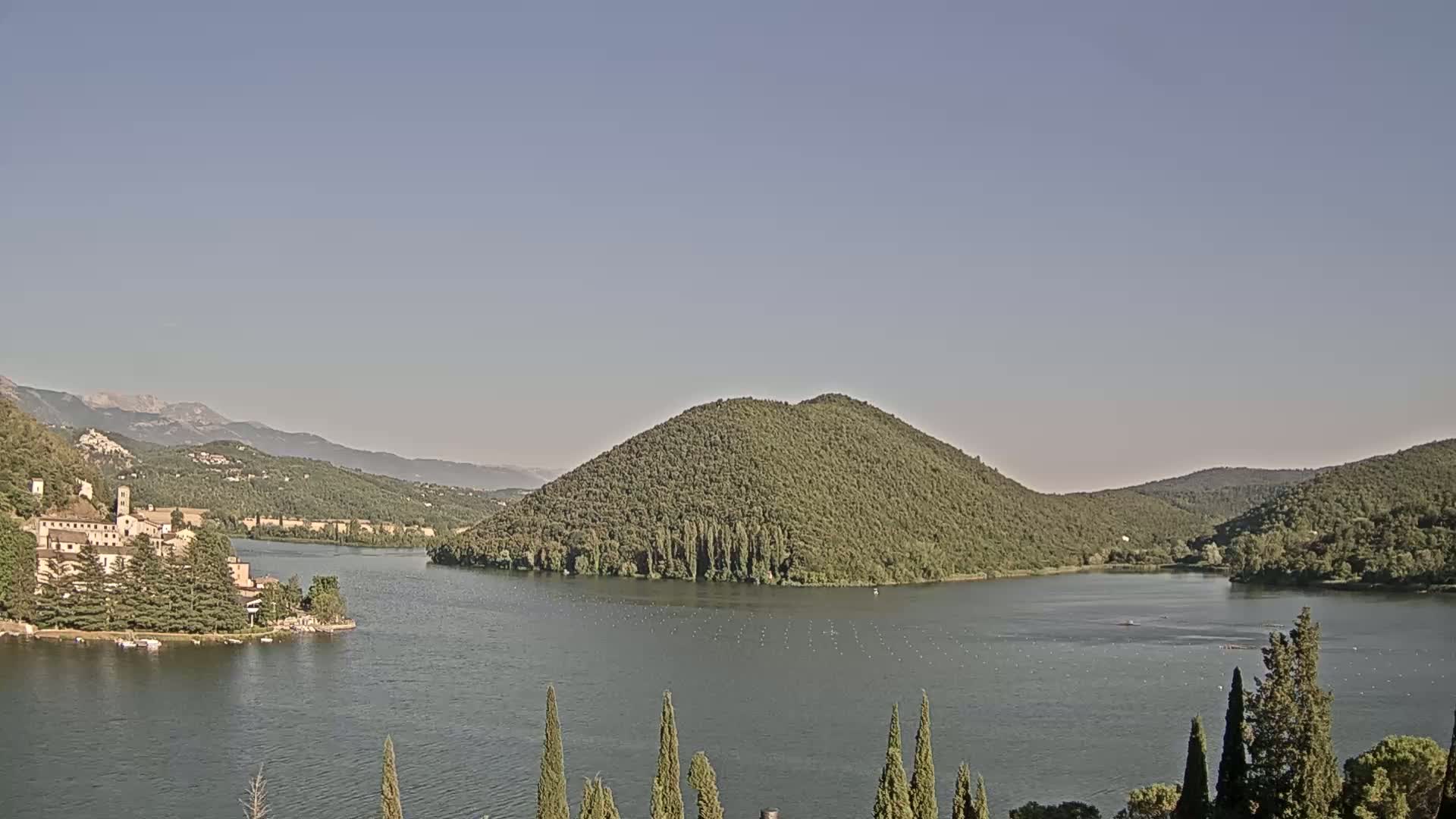 Lago di Piediluco Lake Live Cam - Terni, Umbria, Italy