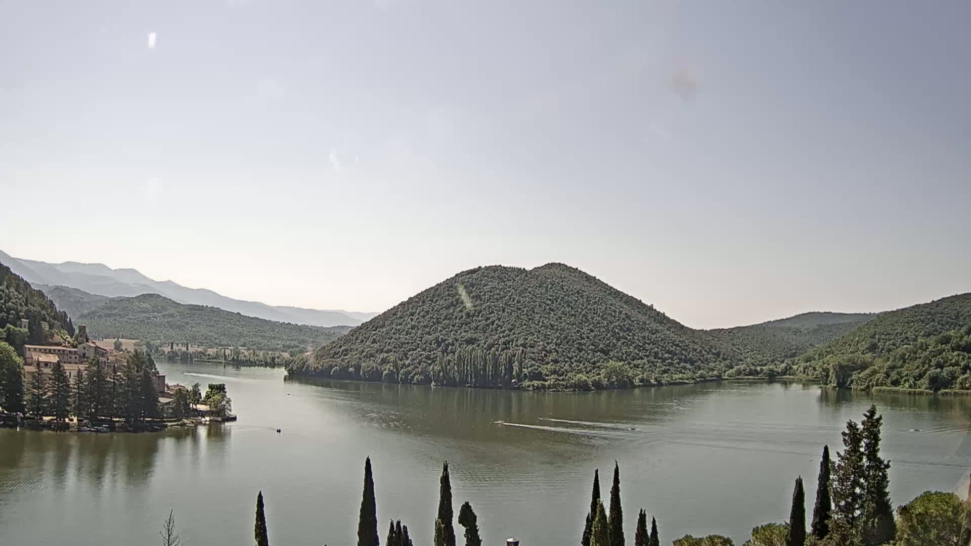 Lago di Piediluco Lake Live Cam - Terni, Umbria, Italy