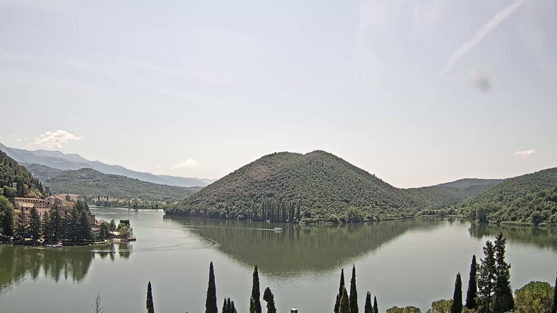 Lago di Piediluco Lake Live Cam - Terni, Umbria, Italy