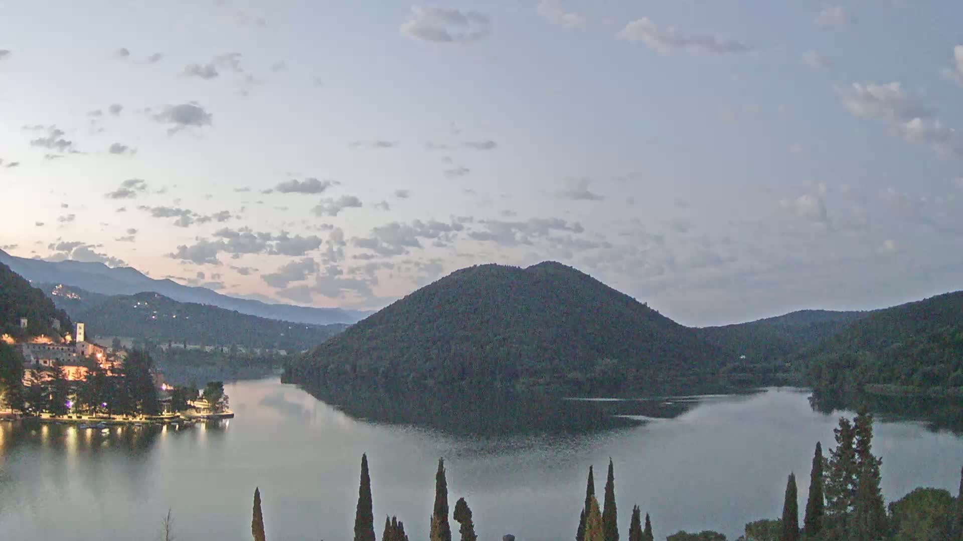 Lago di Piediluco Lake Live Cam - Terni, Umbria, Italy