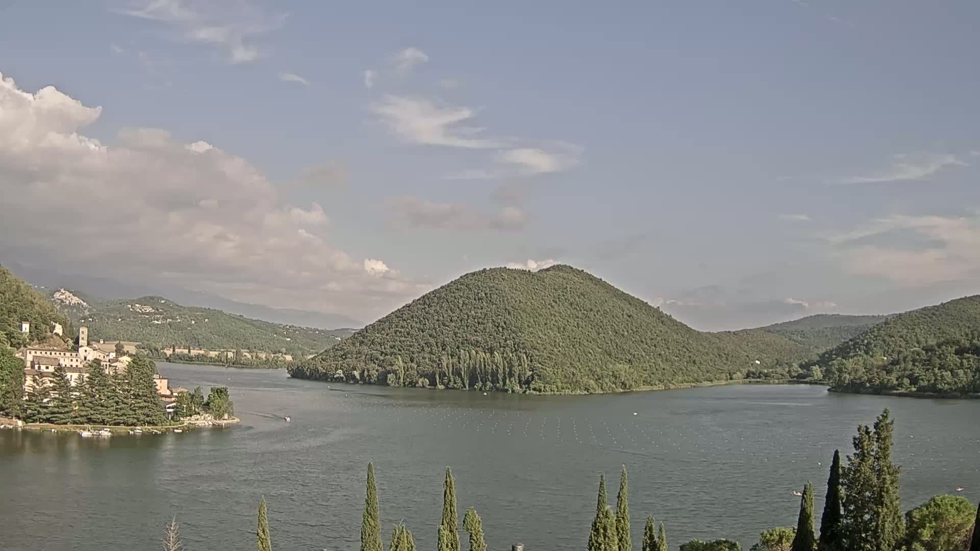 Lago di Piediluco Lake Live Cam - Terni, Umbria, Italy