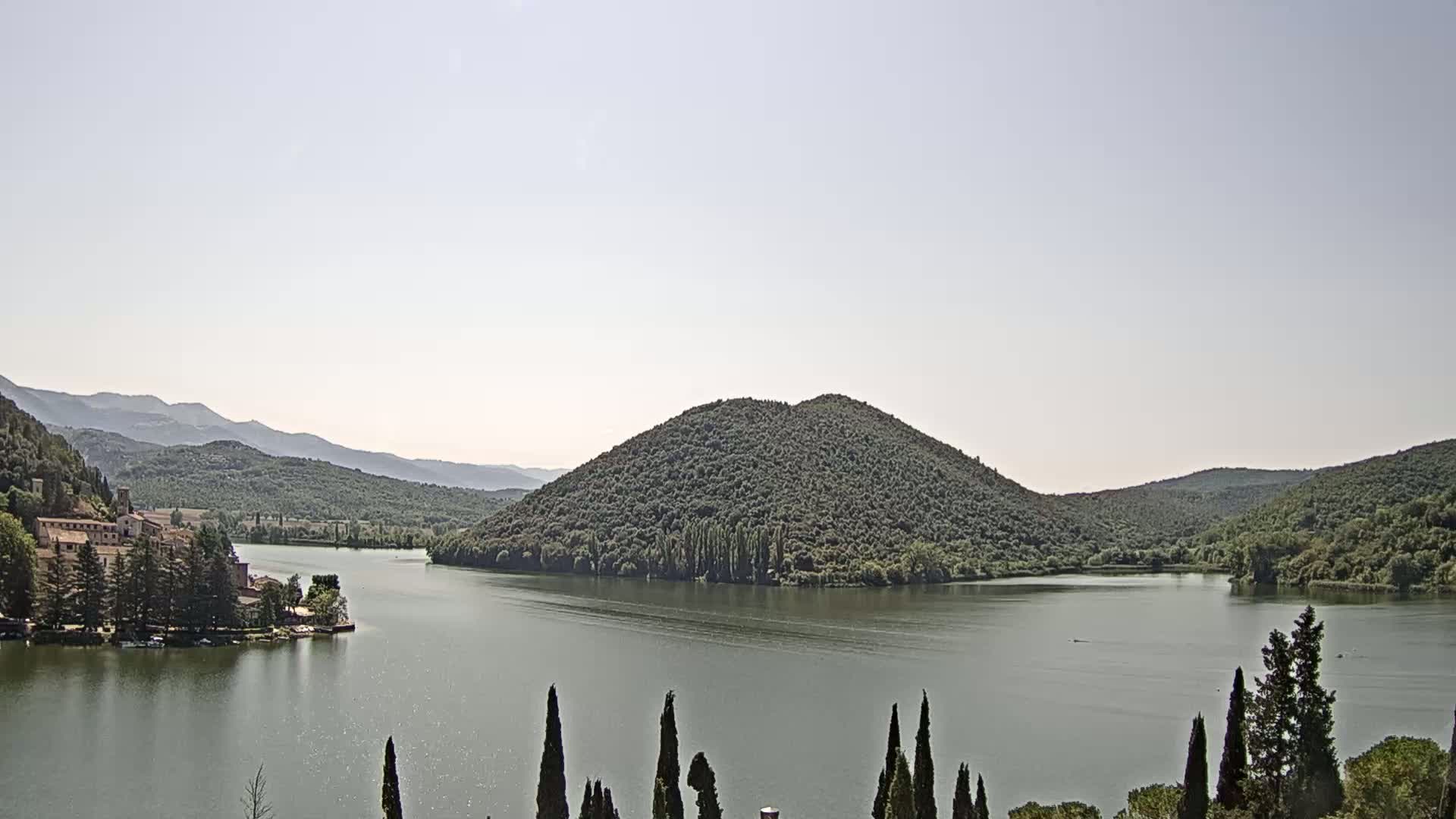 Lago di Piediluco Lake Live Cam - Terni, Umbria, Italy