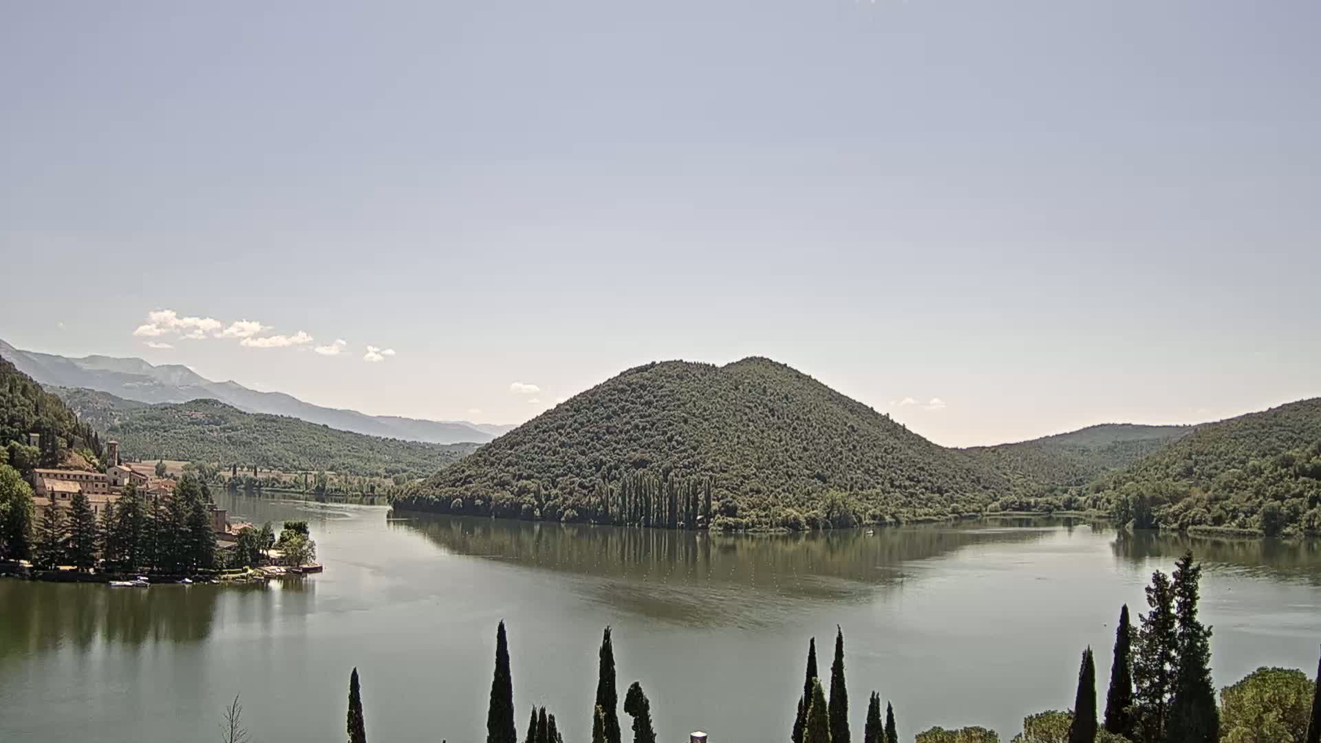 Lago di Piediluco Lake Live Cam - Terni, Umbria, Italy