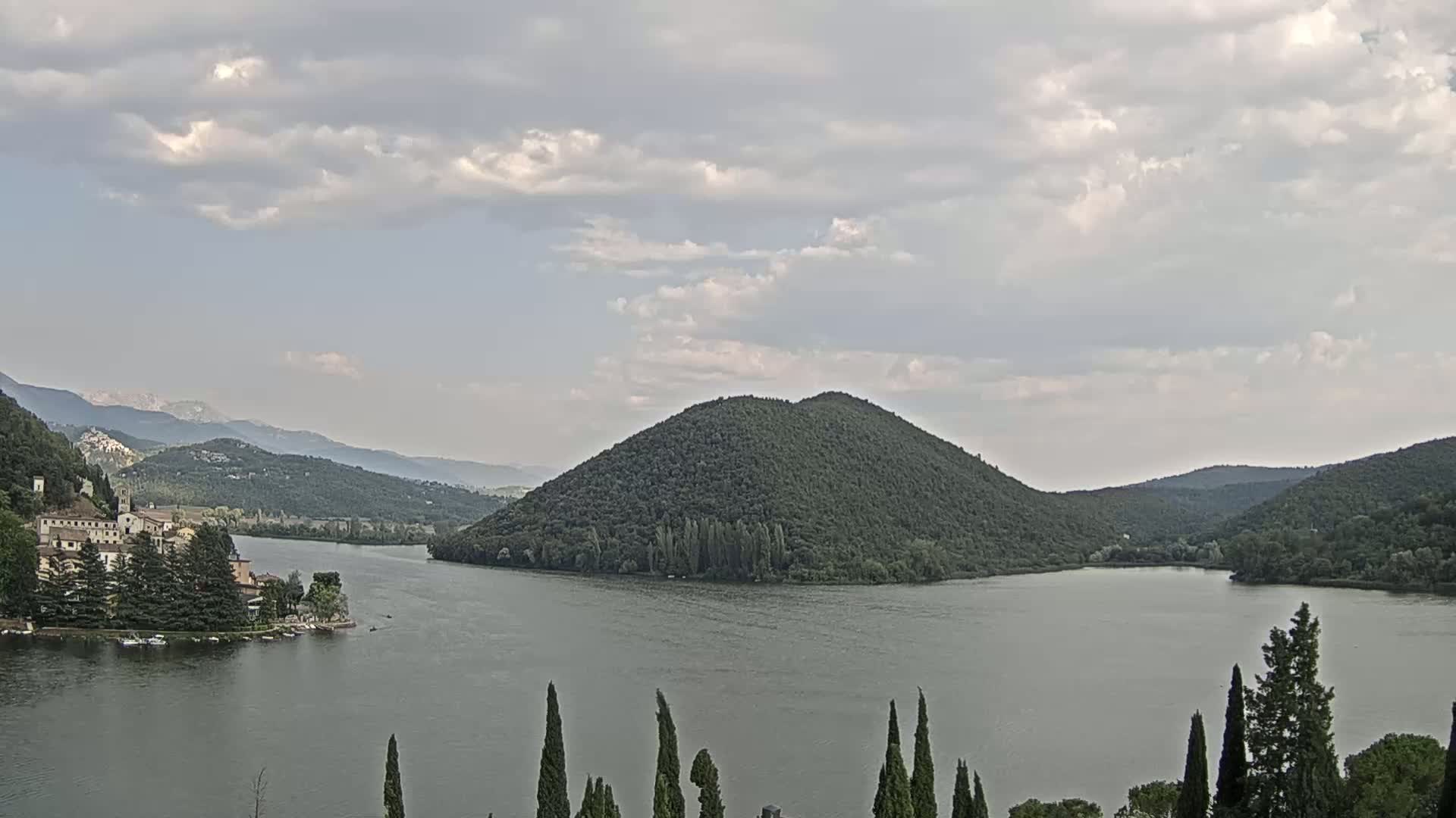 Lago di Piediluco Lake Live Cam - Terni, Umbria, Italy