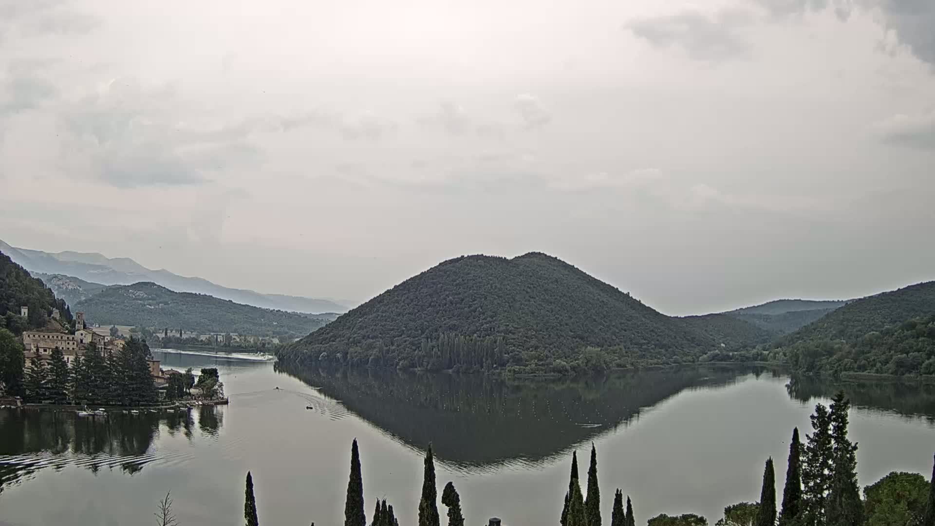 Lago di Piediluco Lake Live Cam - Terni, Umbria, Italy