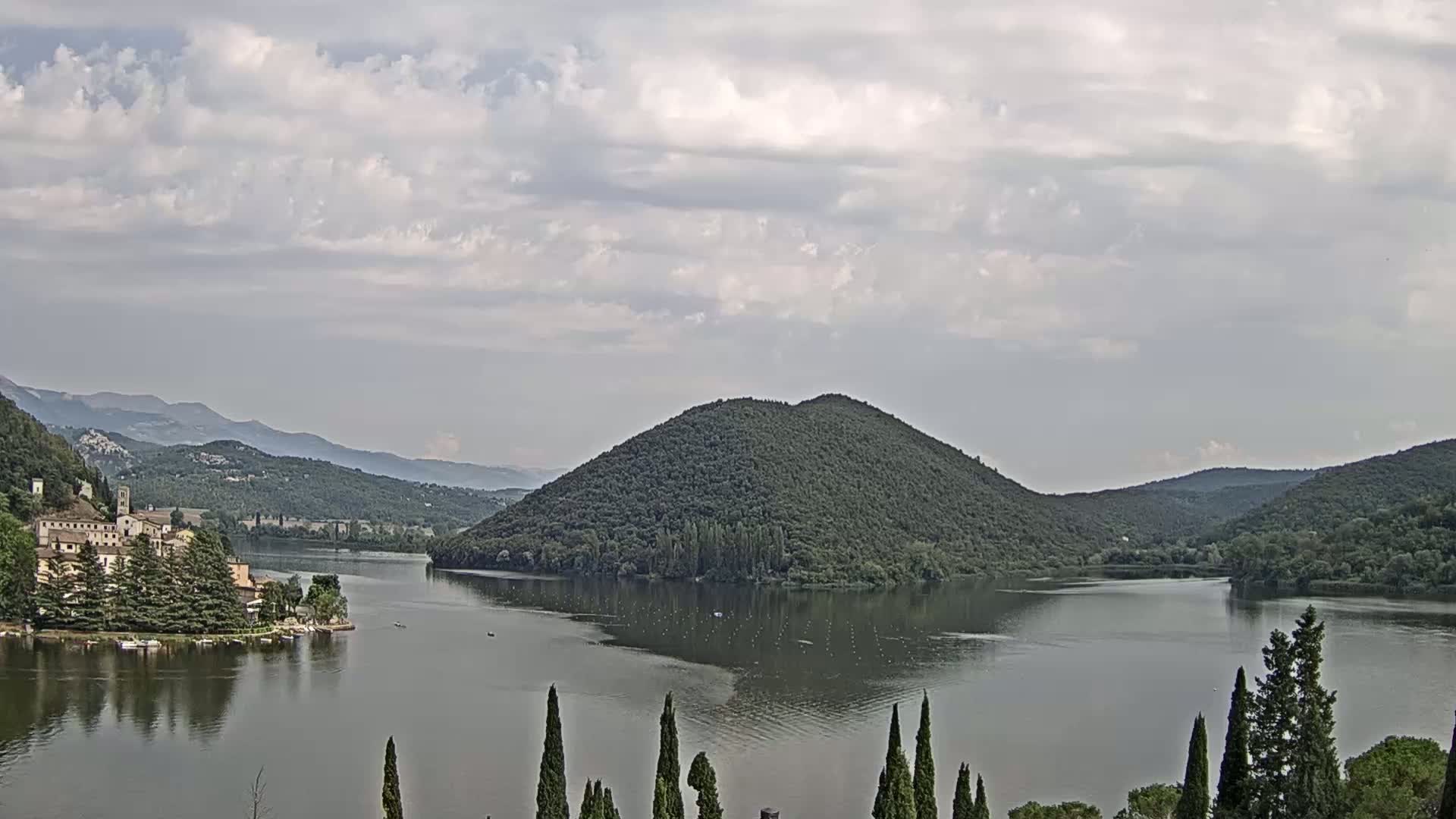 Lago di Piediluco Lake Live Cam - Terni, Umbria, Italy