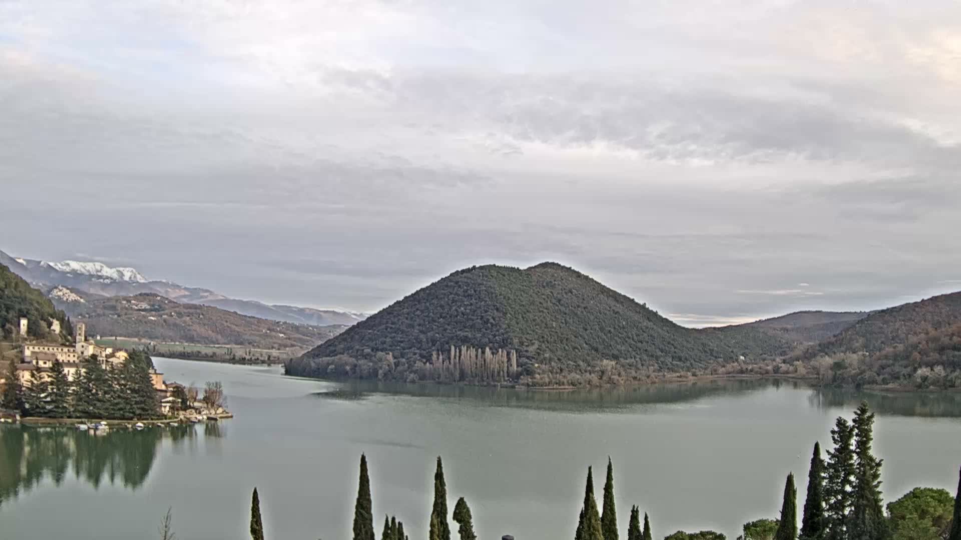 Lago di Piediluco Lake Live Cam - Terni, Umbria, Italy