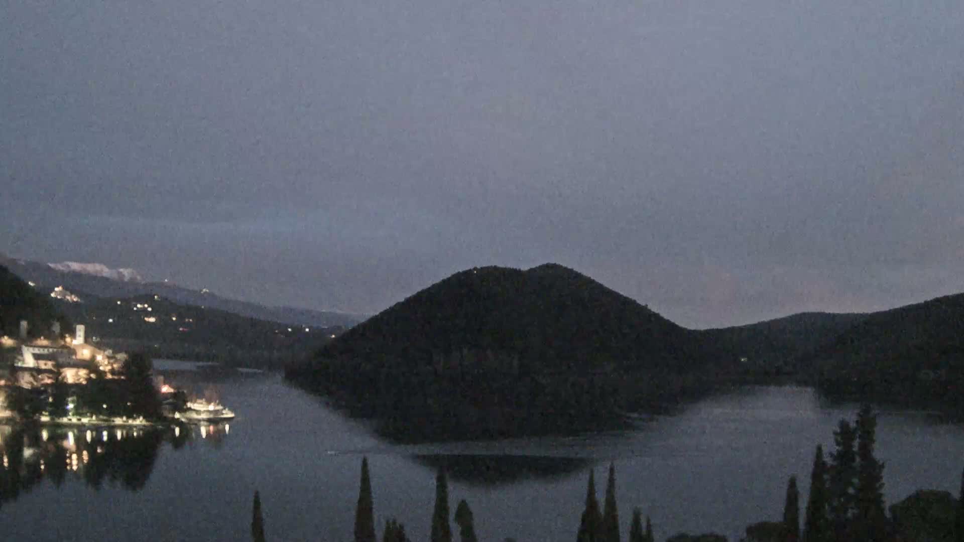 Lago di Piediluco Lake Live Cam - Terni, Umbria, Italy