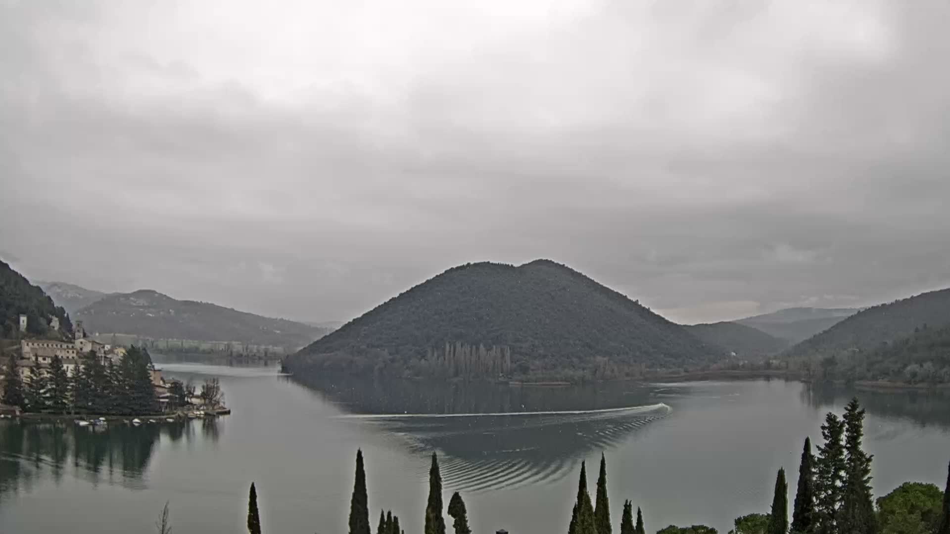 Lago di Piediluco Lake Live Cam - Terni, Umbria, Italy