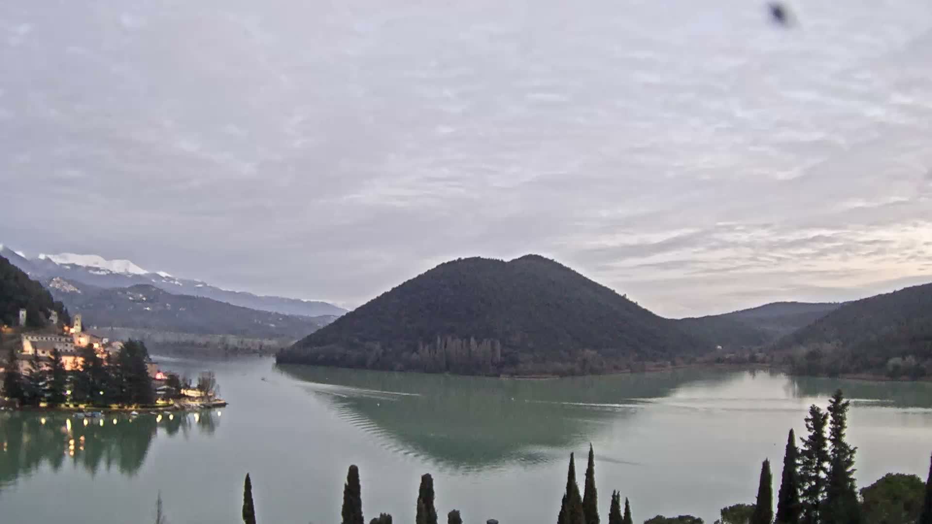 Lago di Piediluco Lake Live Cam - Terni, Umbria, Italy