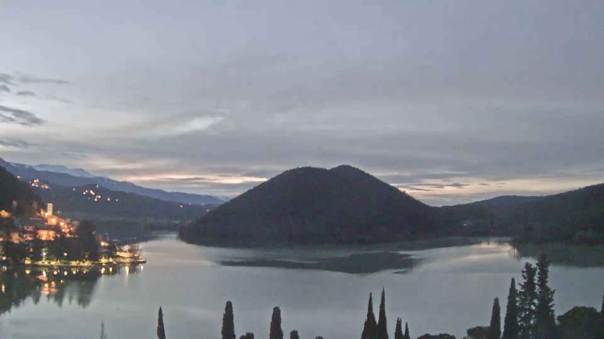 Lago di Piediluco Lake Live Cam - Terni, Umbria, Italy