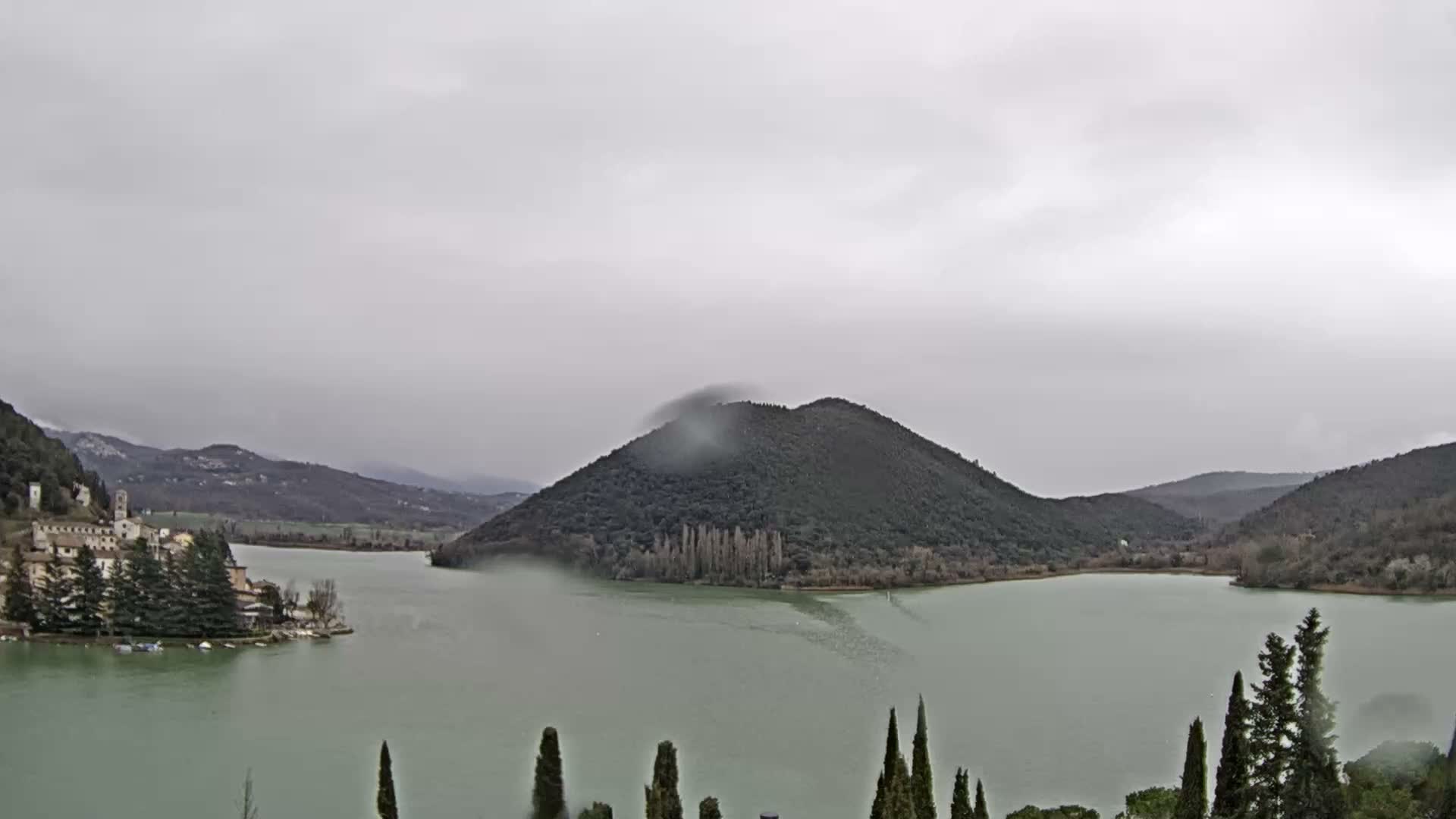 Lago di Piediluco Lake Live Cam - Terni, Umbria, Italy