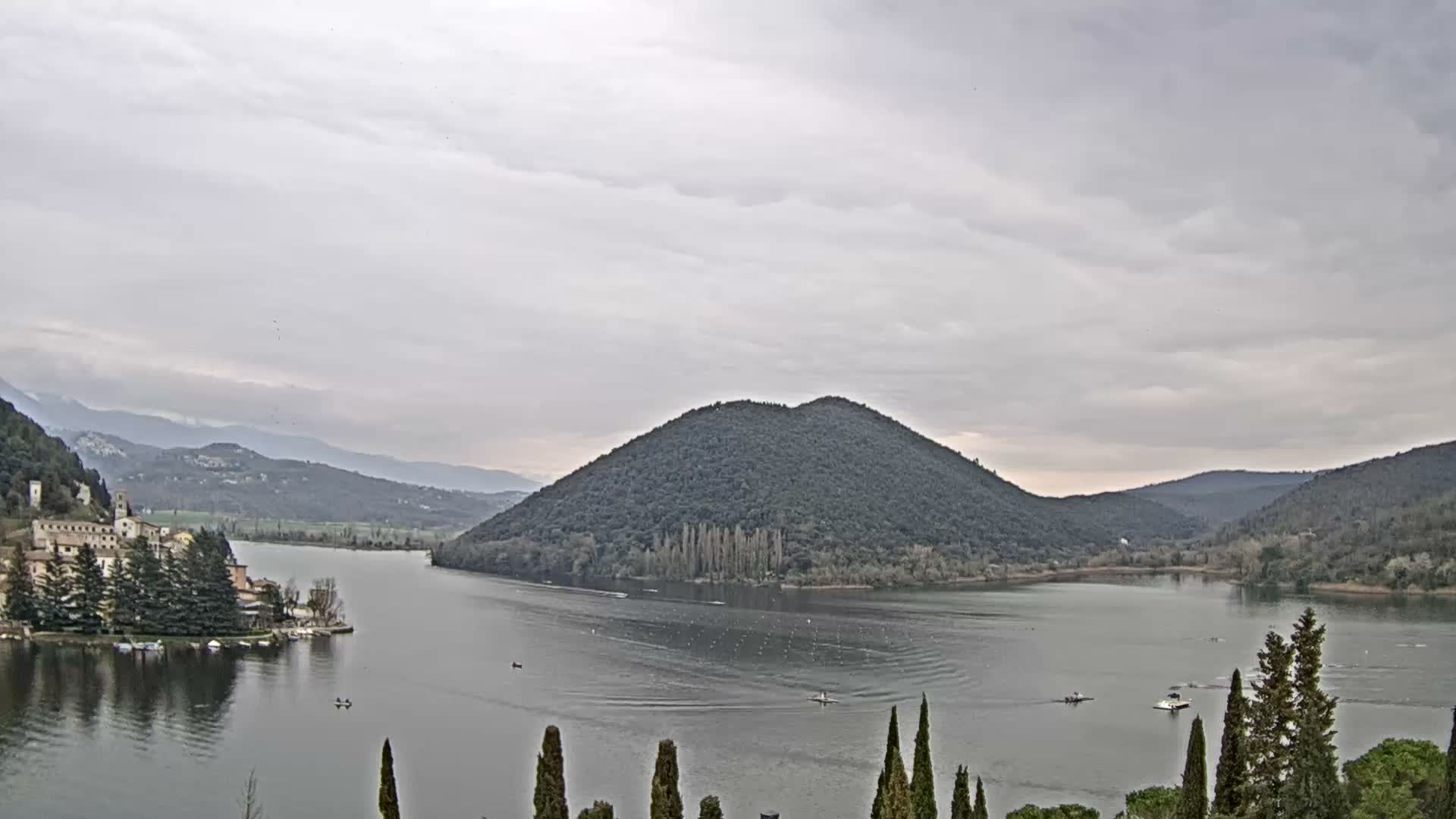Lago di Piediluco Lake Live Cam - Terni, Umbria, Italy