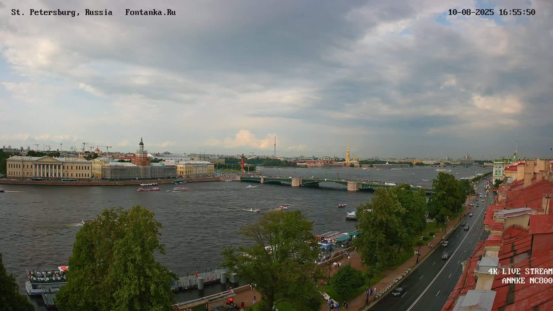 Palace Bridge (Dvortsovyy Most) Live Cam - Admiralteysky Okrug, Admiralteysky, Saint Petersburg, Northwestern (Severo-Zapadnyy), Russia