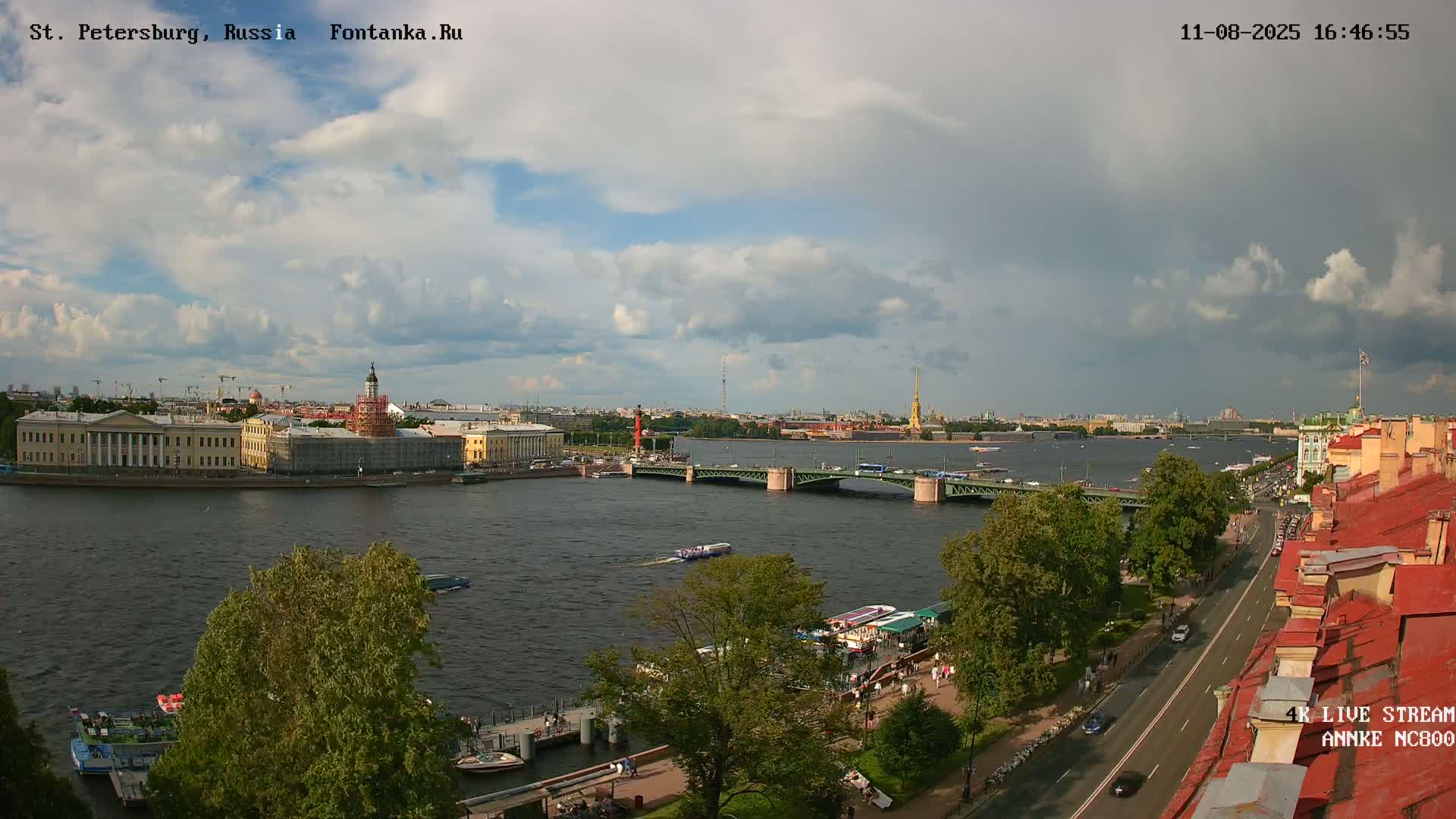 Palace Bridge (Dvortsovyy Most) Live Cam - Admiralteysky Okrug, Admiralteysky, Saint Petersburg, Northwestern (Severo-Zapadnyy), Russia