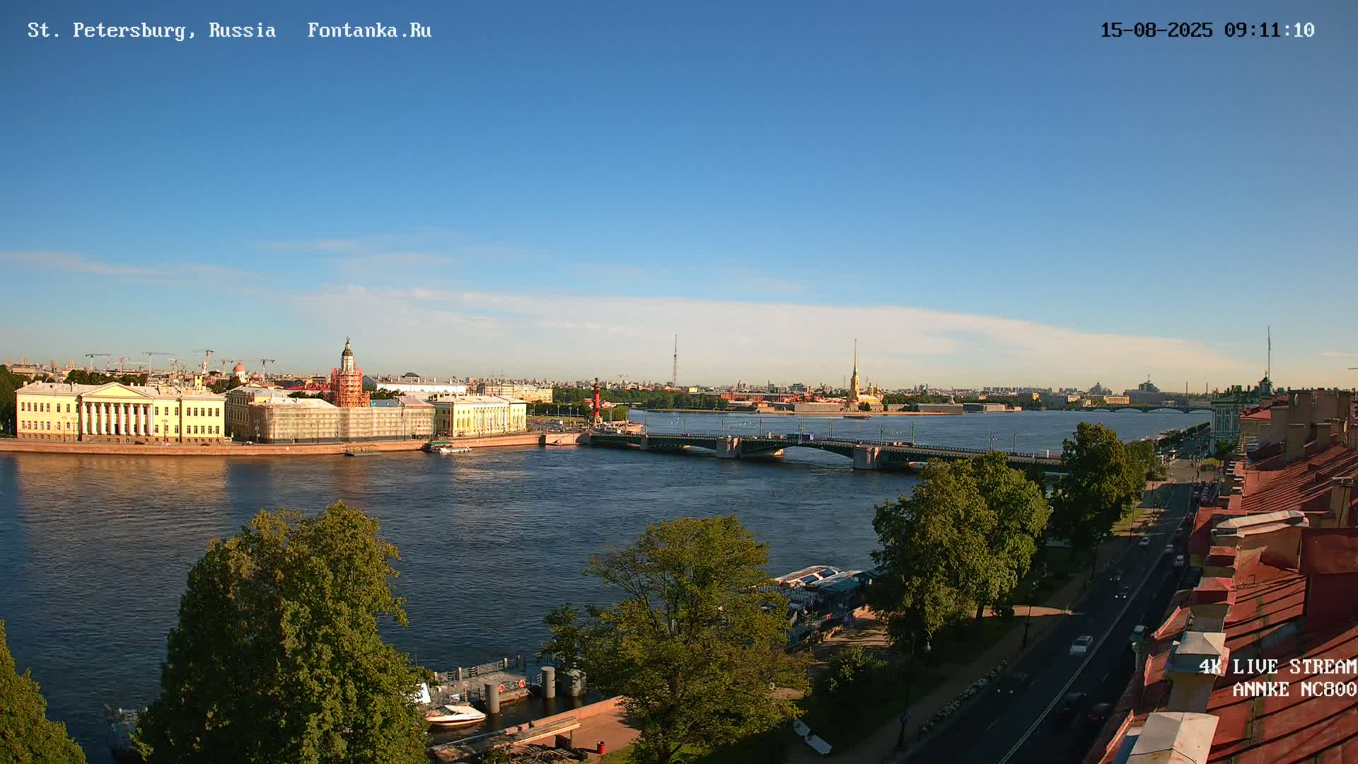 Palace Bridge (Dvortsovyy Most) Live Cam - Admiralteysky Okrug, Admiralteysky, Saint Petersburg, Northwestern (Severo-Zapadnyy), Russia