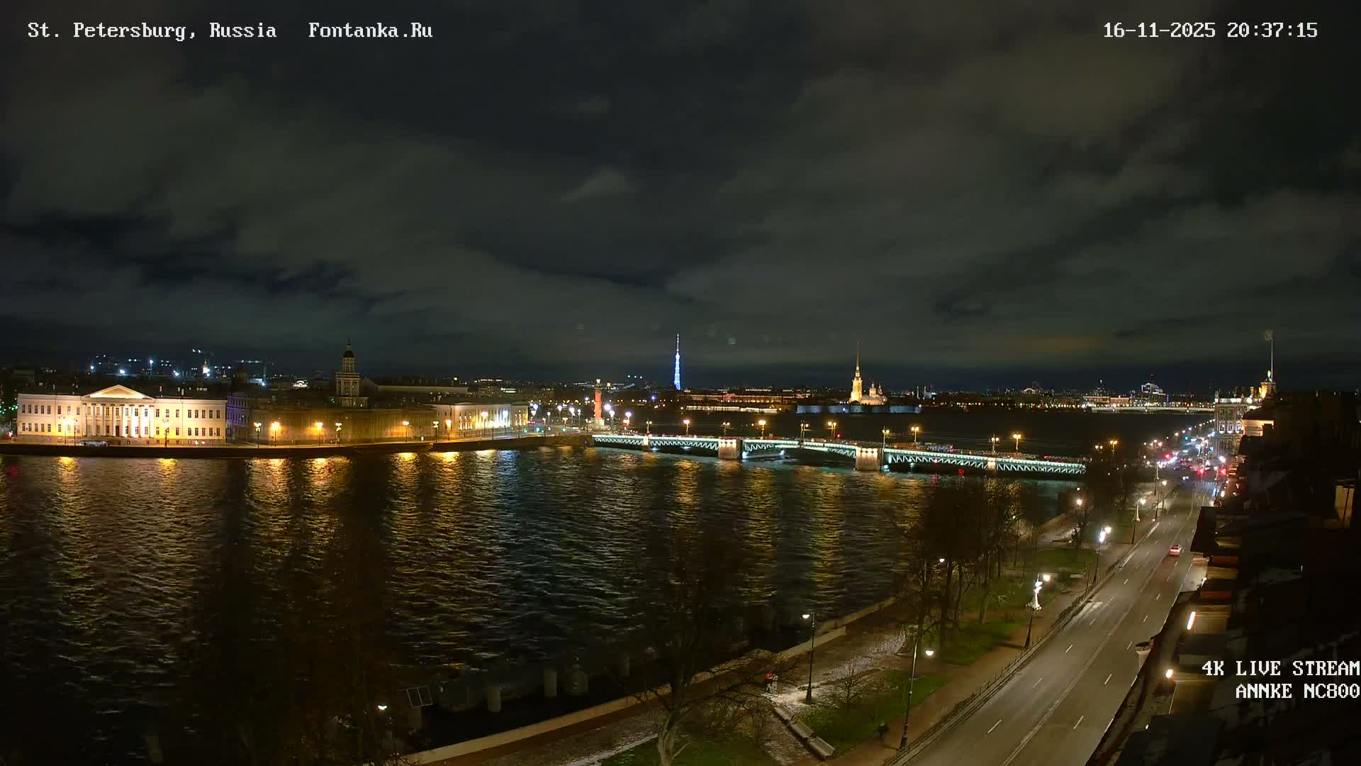 Palace Bridge (Dvortsovyy Most) Live Cam - Admiralteysky Okrug, Admiralteysky, Saint Petersburg, Northwestern (Severo-Zapadnyy), Russia