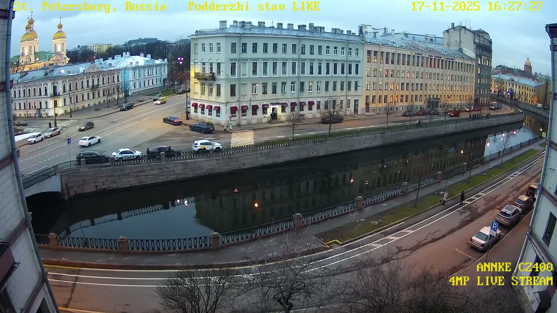 Palace Bridge (Dvortsovyy Most) Live Cam - Admiralteysky Okrug, Admiralteysky, Saint Petersburg, Northwestern (Severo-Zapadnyy), Russia