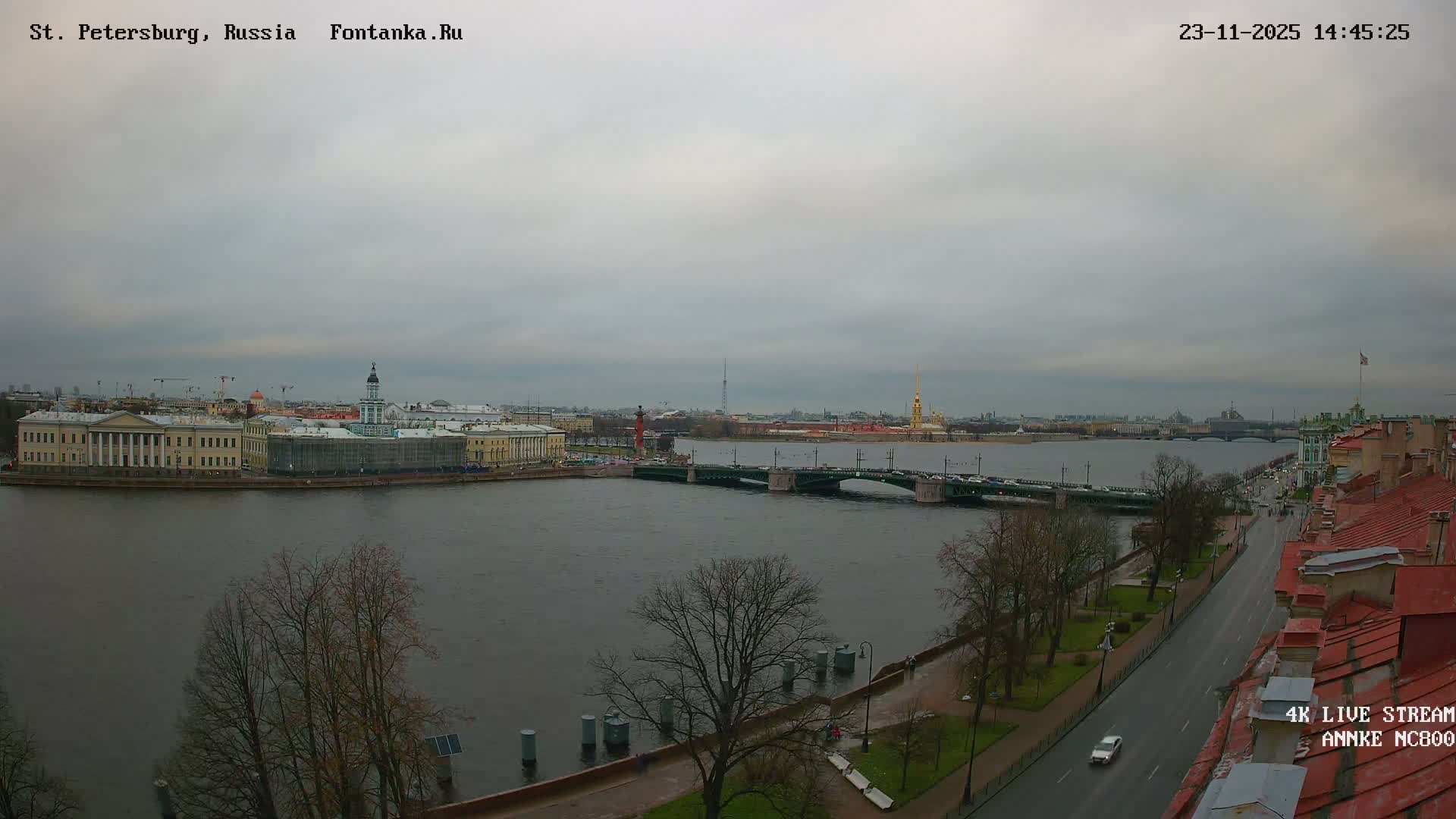 Palace Bridge (Dvortsovyy Most) Live Cam - Admiralteysky Okrug, Admiralteysky, Saint Petersburg, Northwestern (Severo-Zapadnyy), Russia