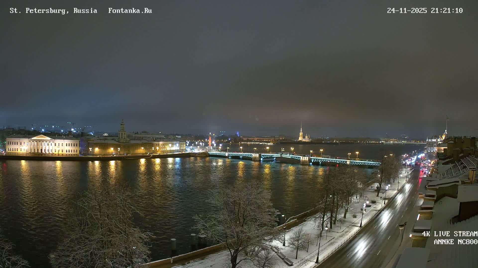 Palace Bridge (Dvortsovyy Most) Live Cam - Admiralteysky Okrug, Admiralteysky, Saint Petersburg, Northwestern (Severo-Zapadnyy), Russia