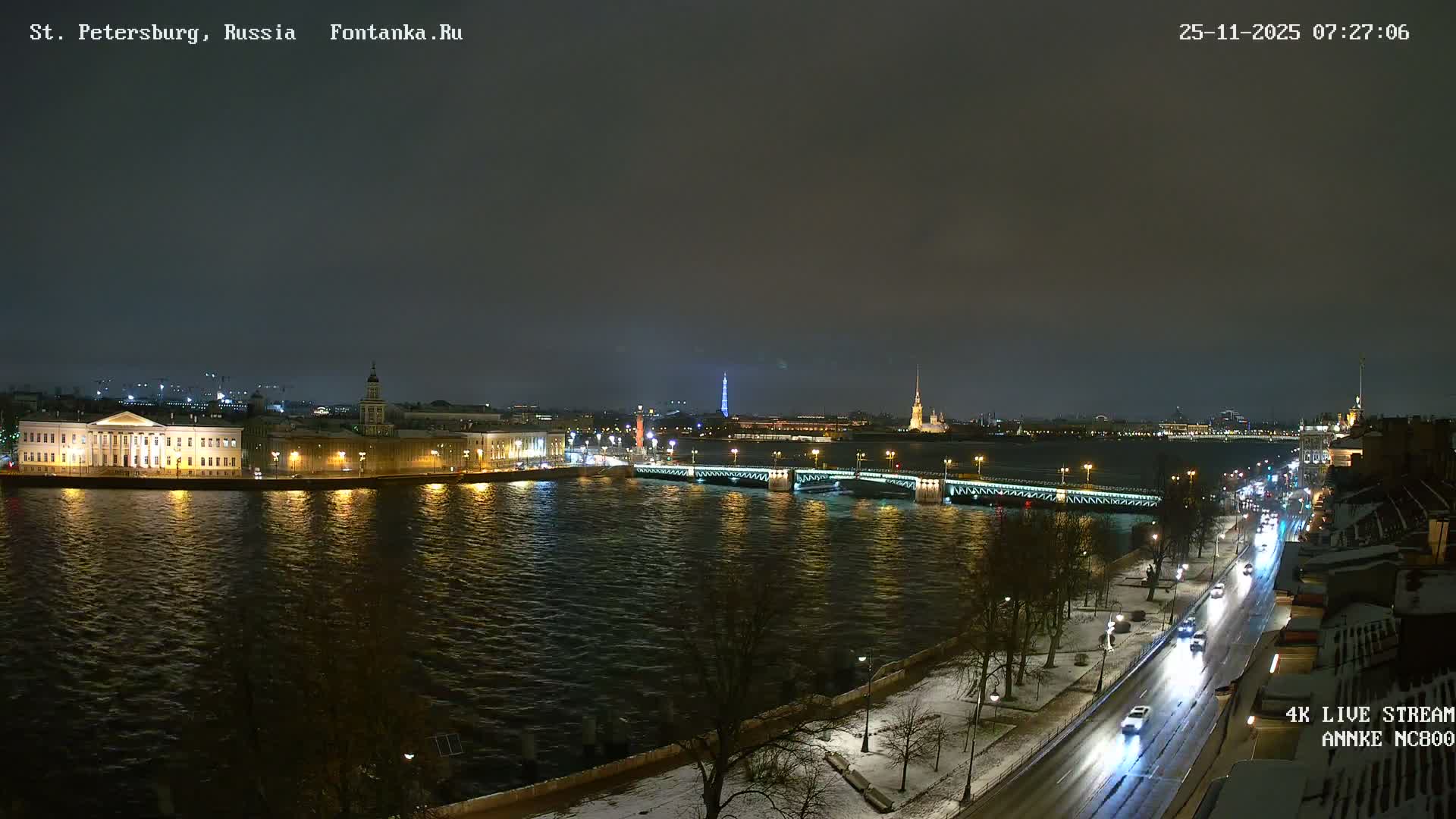 Palace Bridge (Dvortsovyy Most) Live Cam - Admiralteysky Okrug, Admiralteysky, Saint Petersburg, Northwestern (Severo-Zapadnyy), Russia