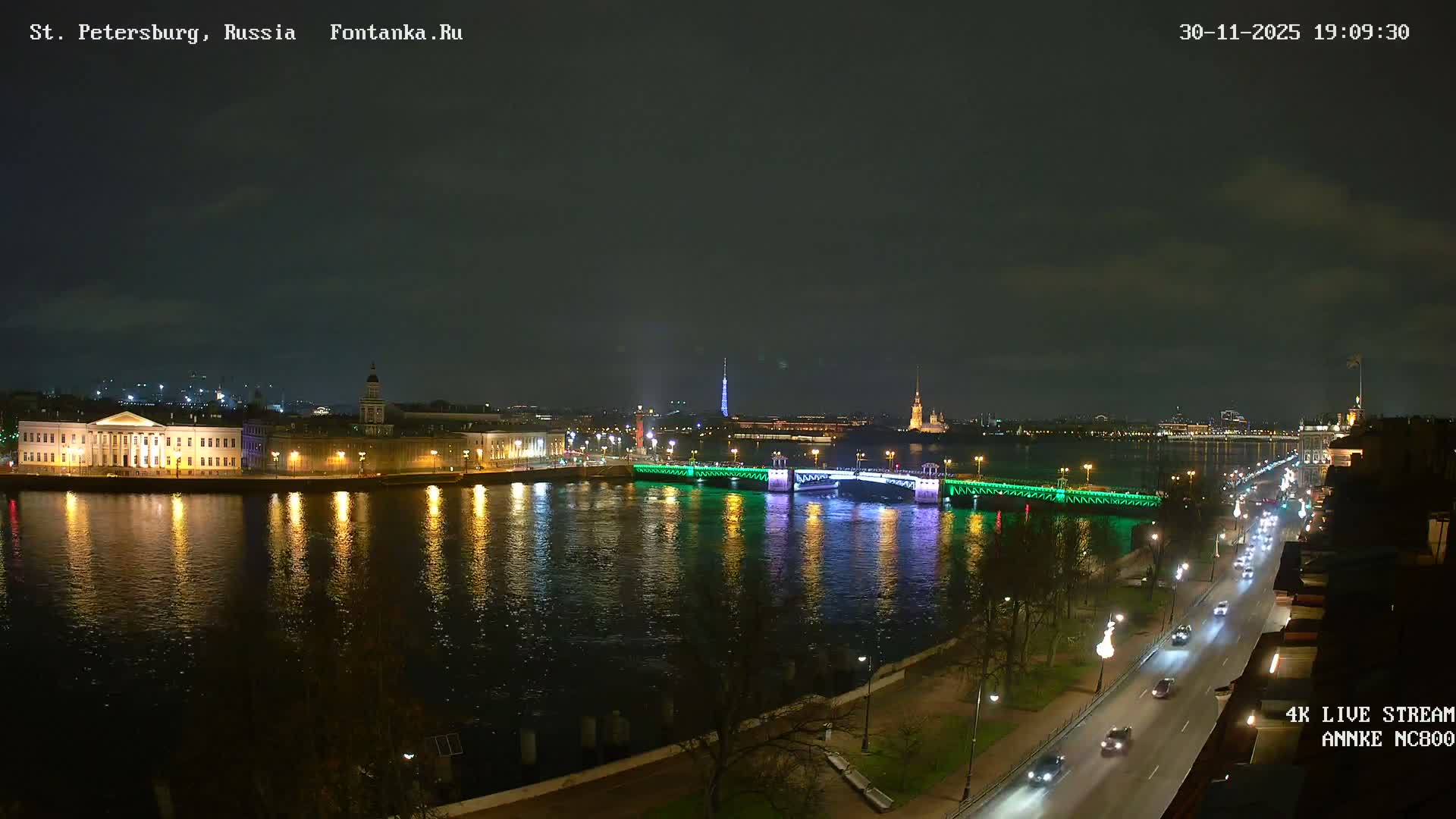 Palace Bridge (Dvortsovyy Most) Live Cam - Admiralteysky Okrug, Admiralteysky, Saint Petersburg, Northwestern (Severo-Zapadnyy), Russia