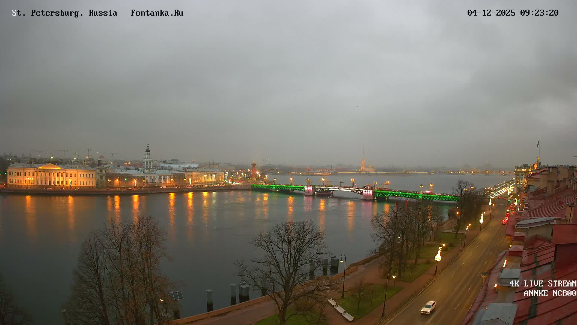 Palace Bridge (Dvortsovyy Most) Live Cam - Admiralteysky Okrug, Admiralteysky, Saint Petersburg, Northwestern (Severo-Zapadnyy), Russia