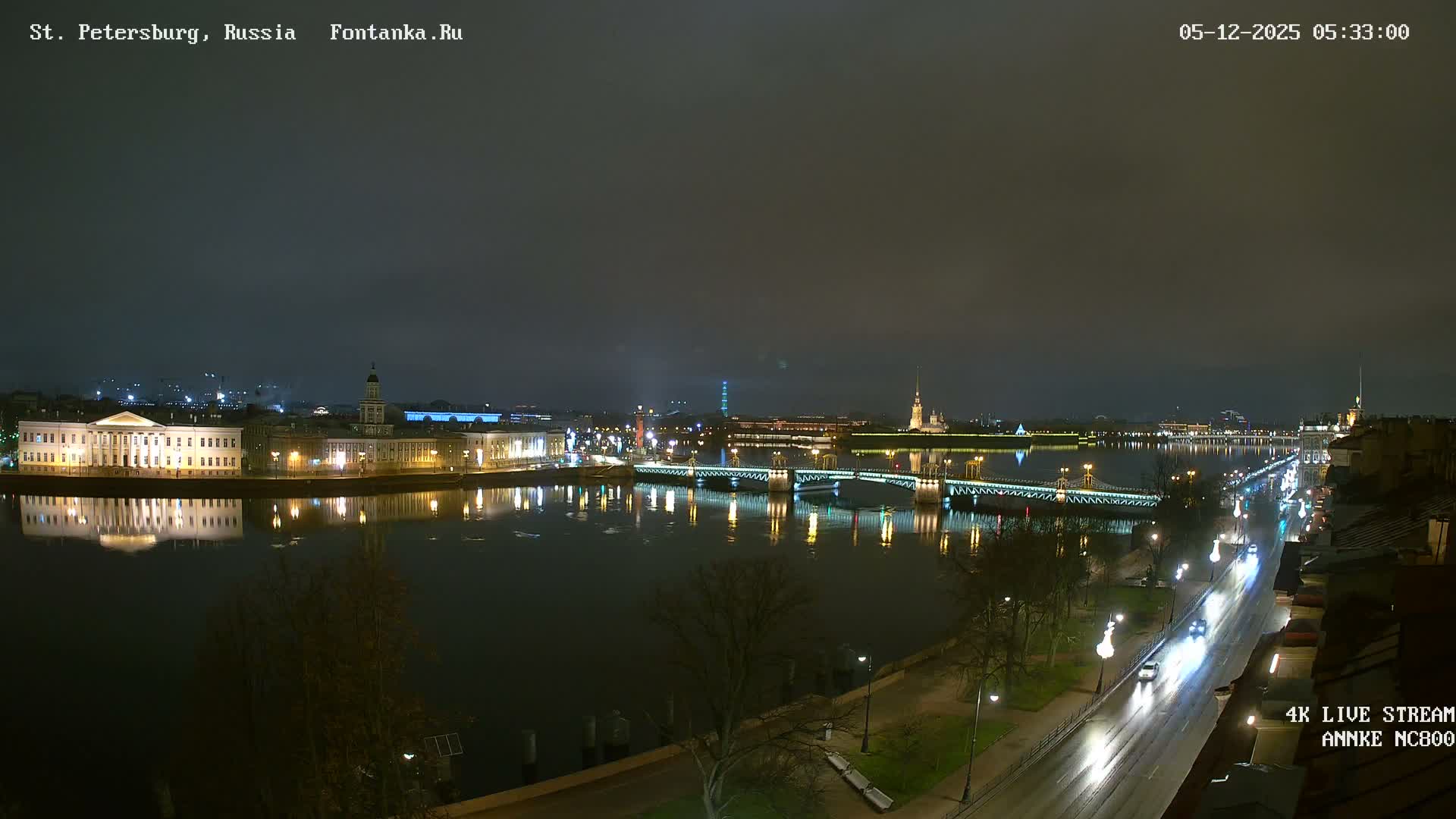 Palace Bridge (Dvortsovyy Most) Live Cam - Admiralteysky Okrug, Admiralteysky, Saint Petersburg, Northwestern (Severo-Zapadnyy), Russia