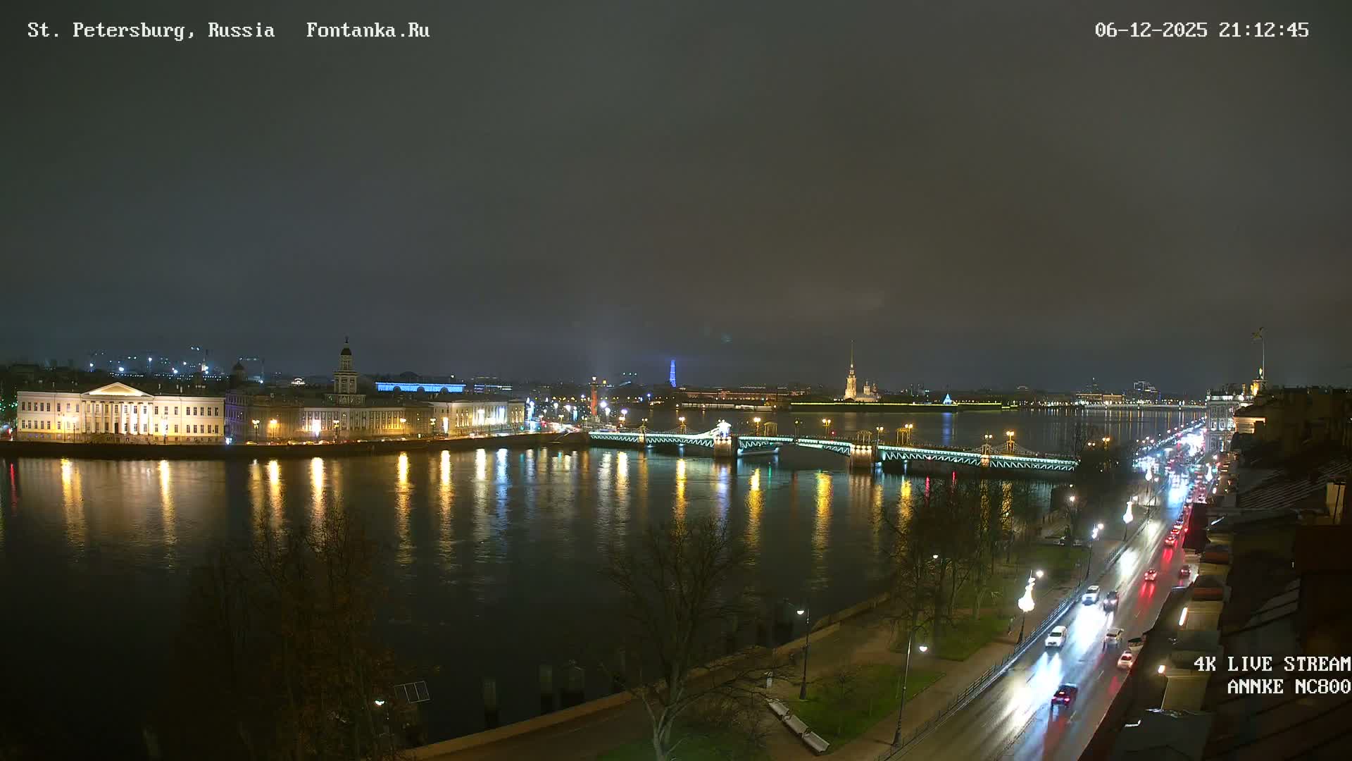 Palace Bridge (Dvortsovyy Most) Live Cam - Admiralteysky Okrug, Admiralteysky, Saint Petersburg, Northwestern (Severo-Zapadnyy), Russia