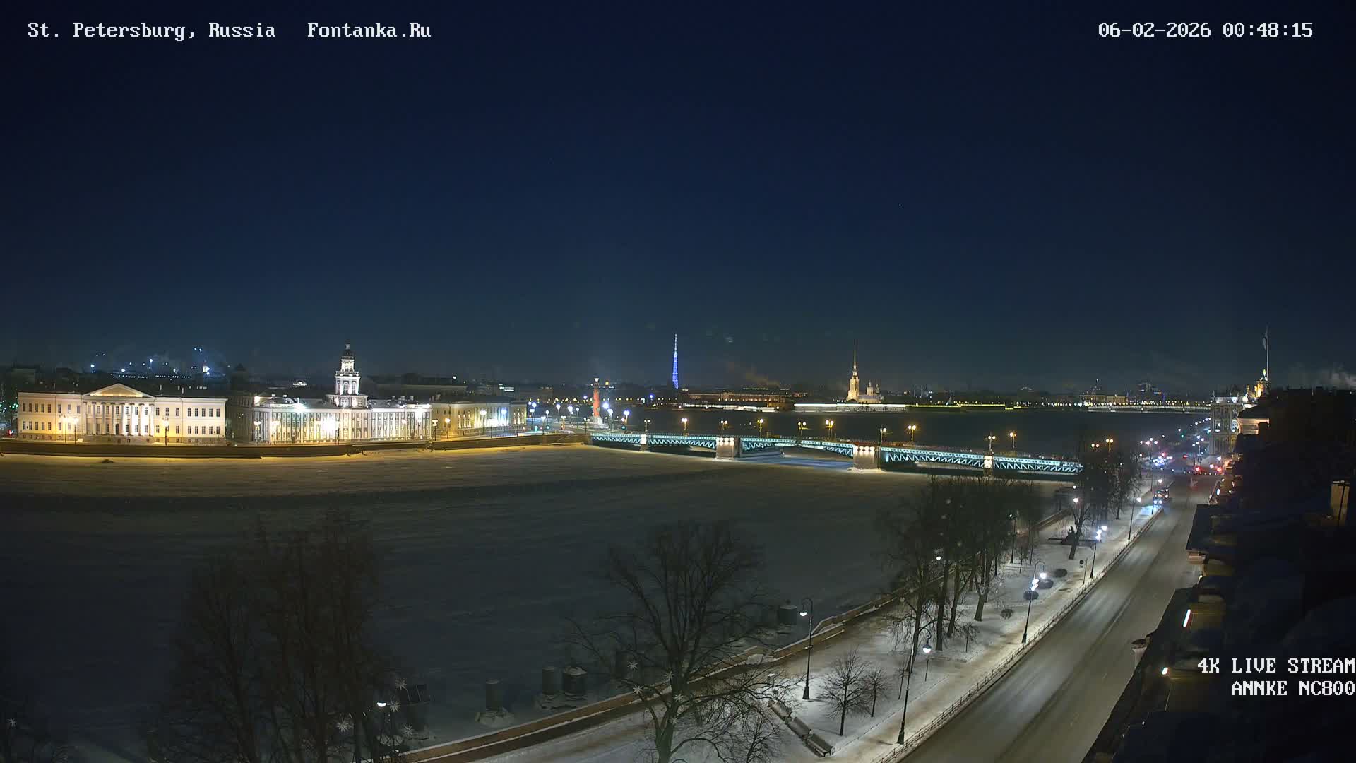 Palace Bridge (Dvortsovyy Most) Live Cam - Admiralteysky Okrug, Admiralteysky, Saint Petersburg, Northwestern (Severo-Zapadnyy), Russia