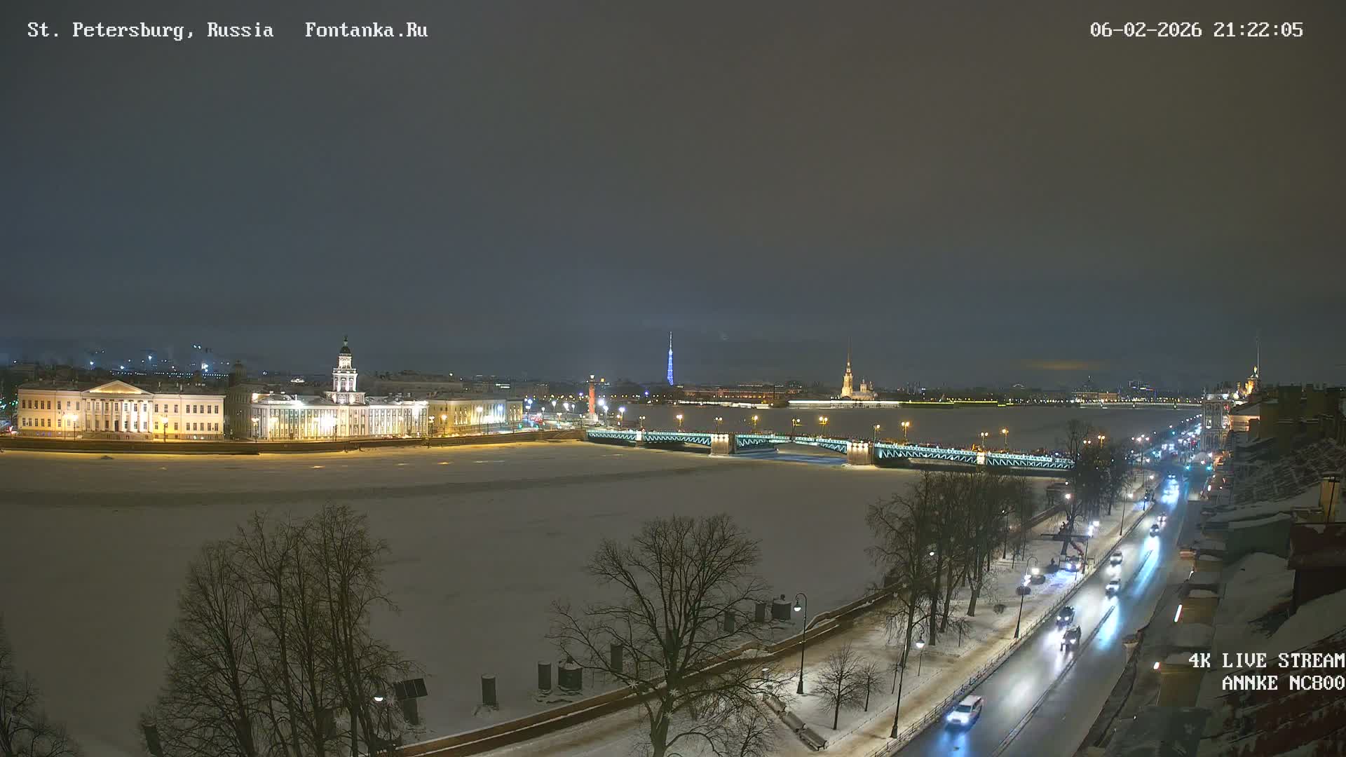 Palace Bridge (Dvortsovyy Most) Live Cam - Admiralteysky Okrug, Admiralteysky, Saint Petersburg, Northwestern (Severo-Zapadnyy), Russia