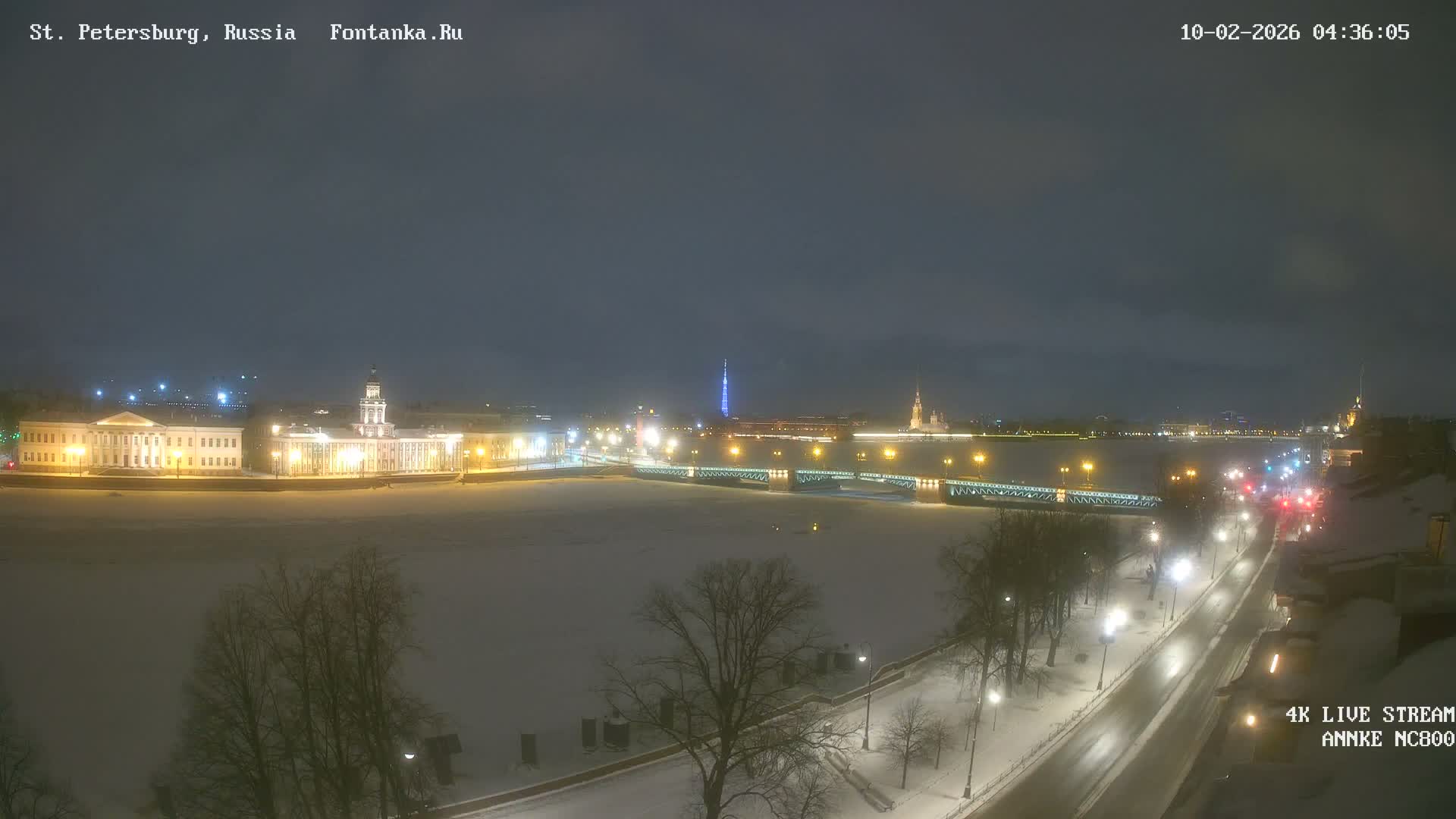 Palace Bridge (Dvortsovyy Most) Live Cam - Admiralteysky Okrug, Admiralteysky, Saint Petersburg, Northwestern (Severo-Zapadnyy), Russia