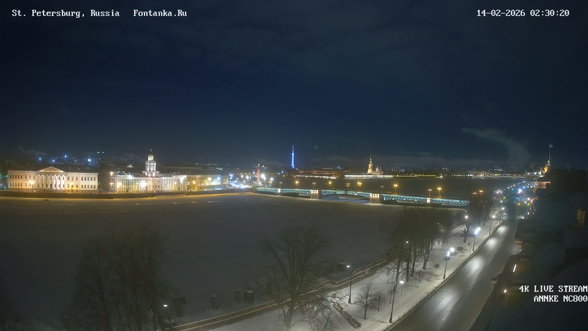 Palace Bridge (Dvortsovyy Most) Live Cam - Admiralteysky Okrug, Admiralteysky, Saint Petersburg, Northwestern (Severo-Zapadnyy), Russia