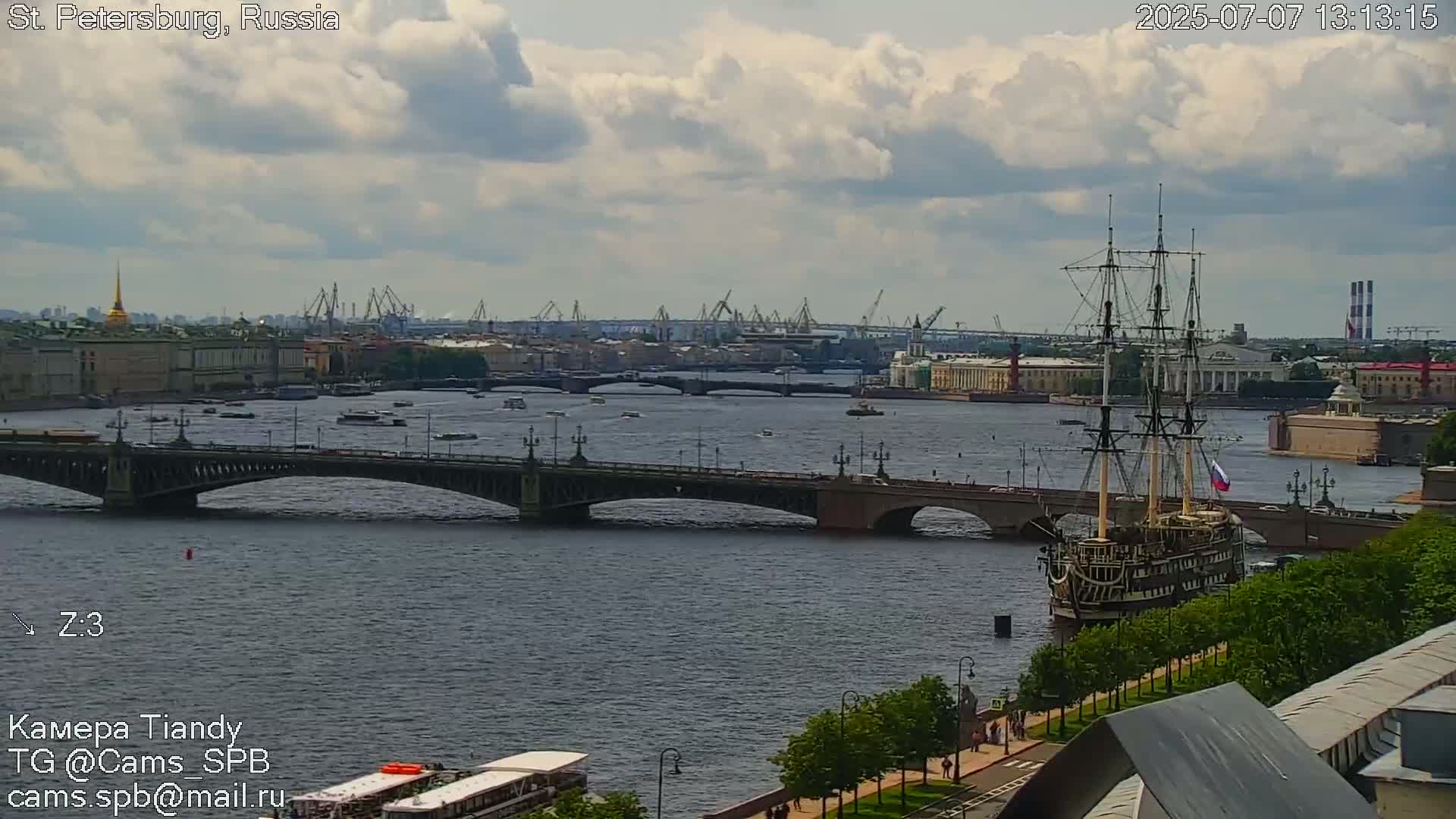 St. Petersburg Trinity Bridge (Troitsky Most) & South St. Petersburg Skyline Live Cam - Posadsky, Petrogradsky, Saint Petersburg, Northwestern (Severo-Zapadnyy), Russia