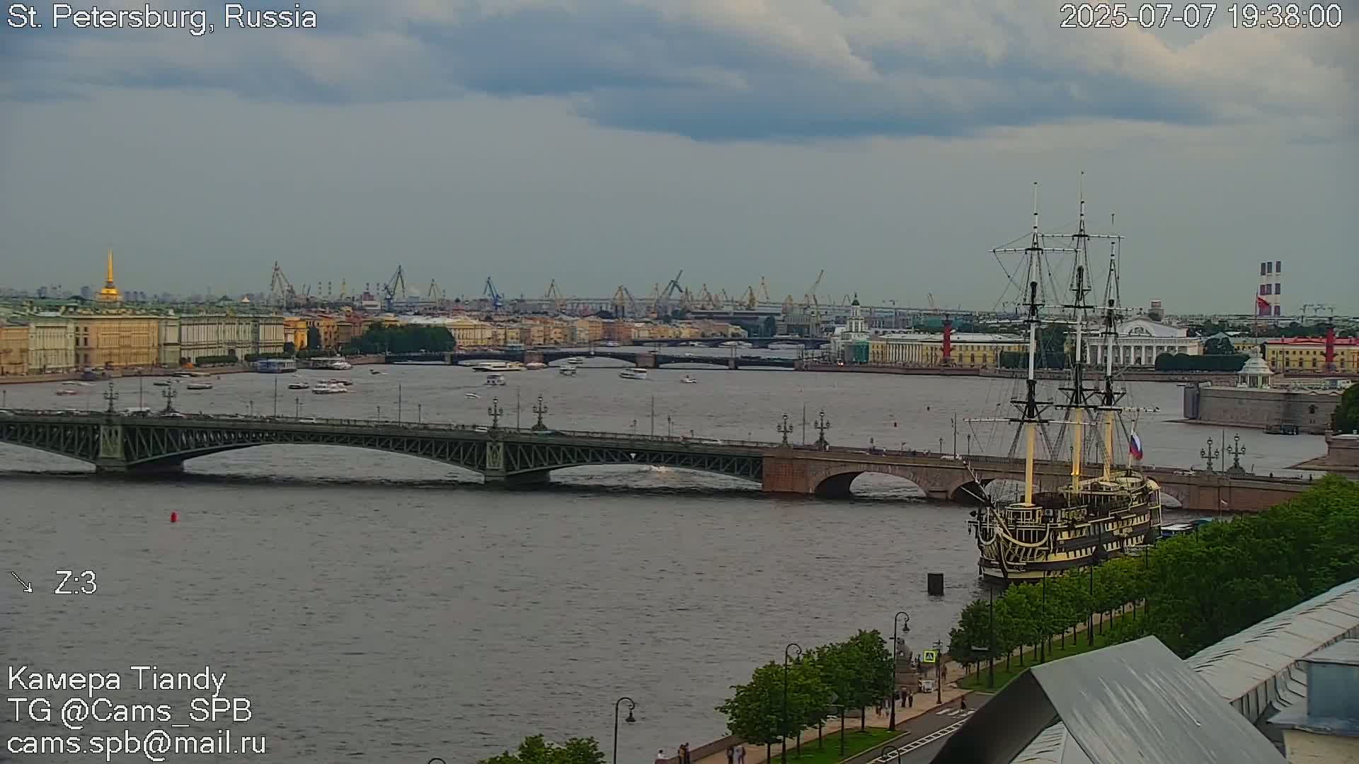 St. Petersburg Trinity Bridge (Troitsky Most) & South St. Petersburg Skyline Live Cam - Posadsky, Petrogradsky, Saint Petersburg, Northwestern (Severo-Zapadnyy), Russia